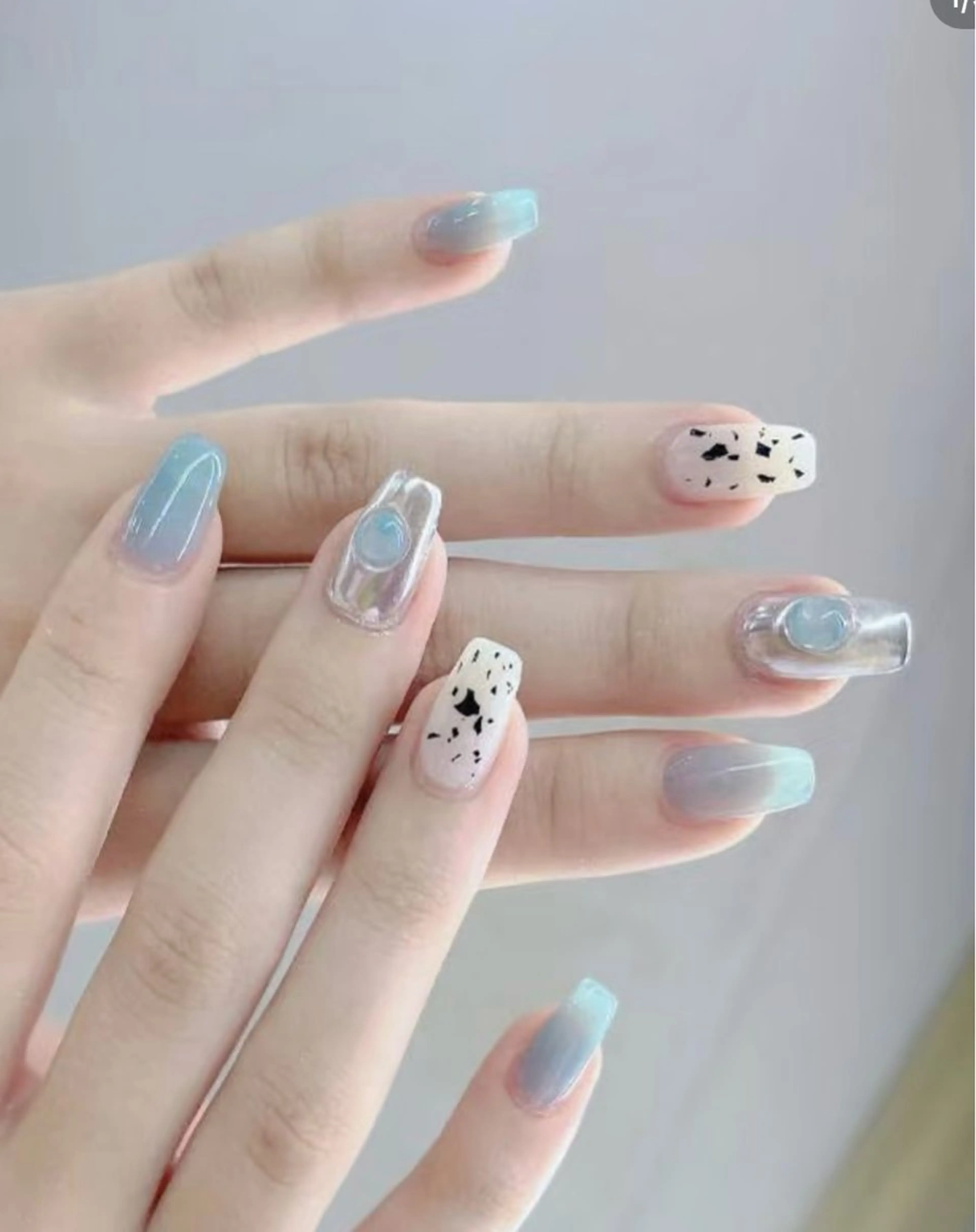 【Hand】大人気自爪持ち込デザイン4本までの写真