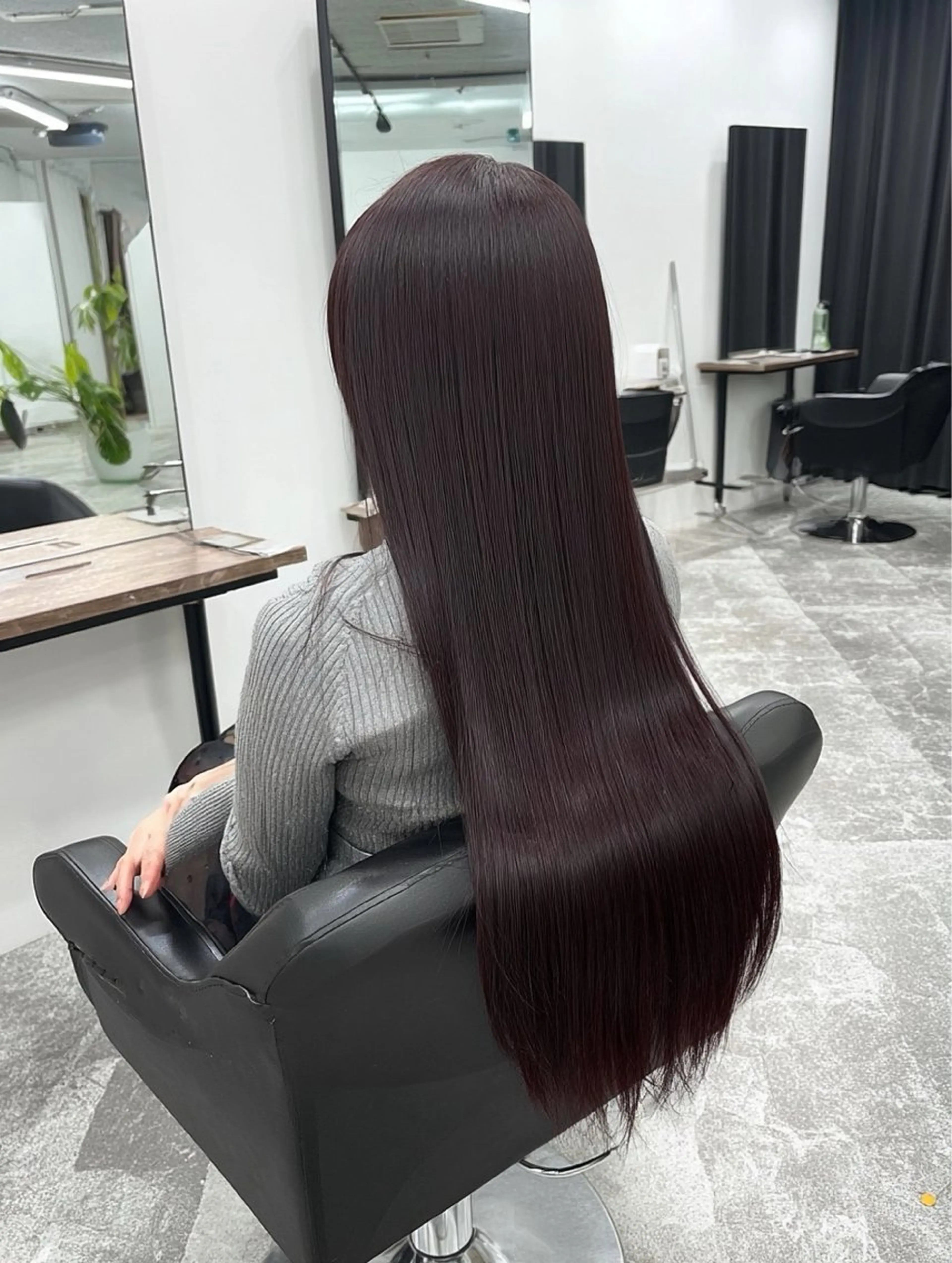 ロング パーマ ボブ 顔まわりレイヤー 顔周りカット 髪質改善 レイヤーカット 似合わせカットカラー りおなのヘアスタイル