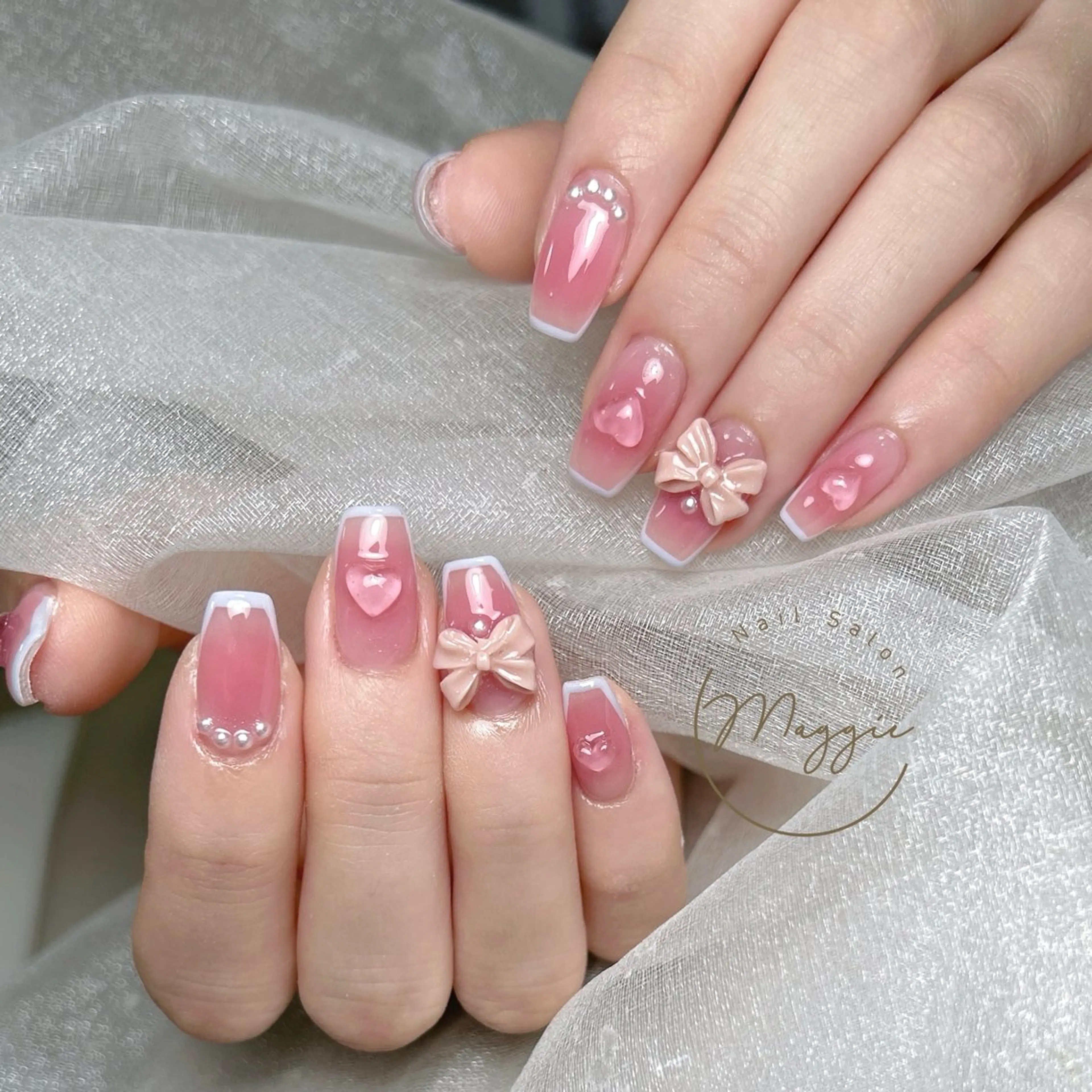 ネイル Maggie Nail🦩のネイルデザイン