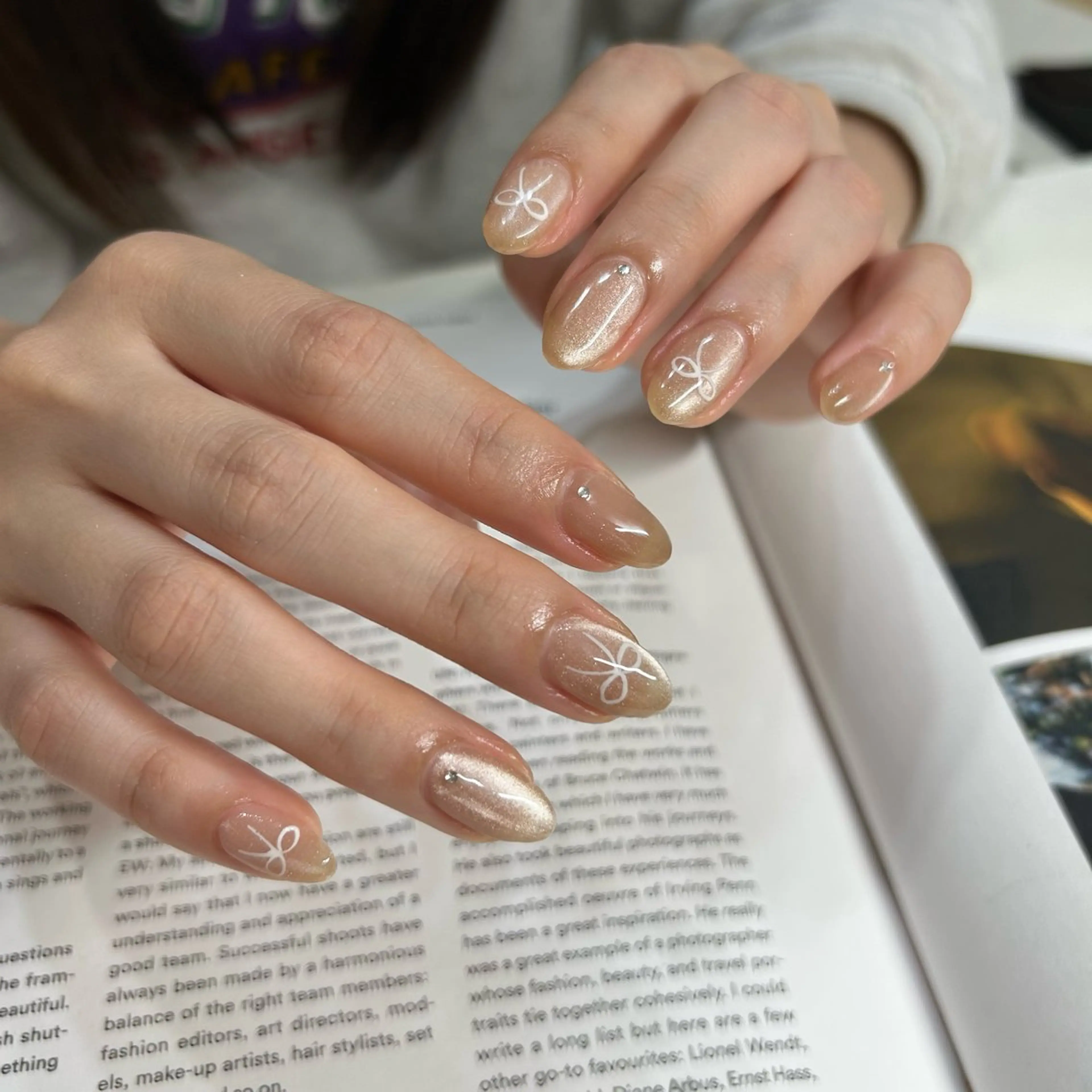 ネイル ブルー フットネイル ジェルネイル キラキラネイル 韓国ネイル RooM -mizuki-のネイルデザイン