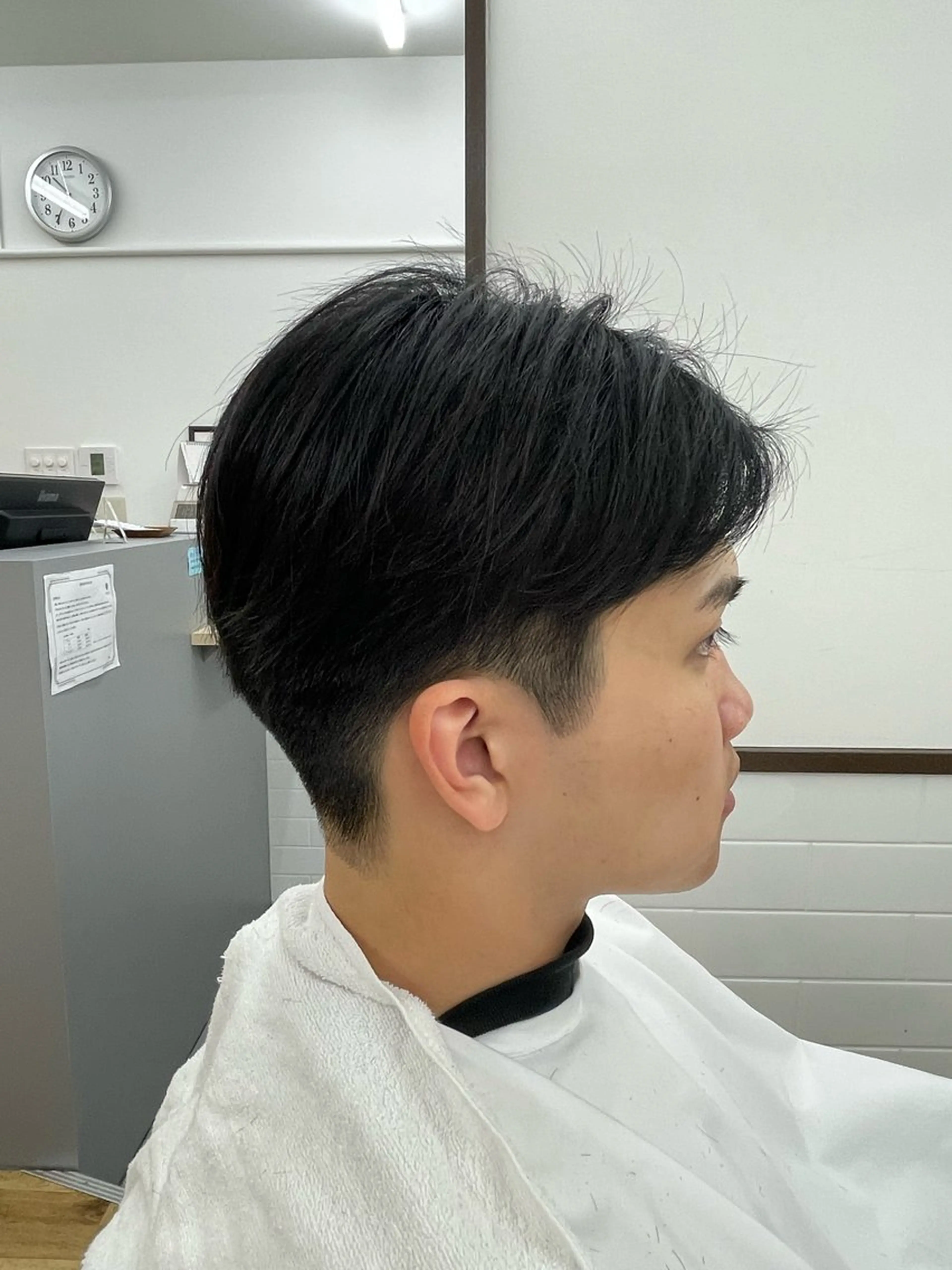 メンズ センターパート ツーブロック 西沢 良彌のヘアスタイル