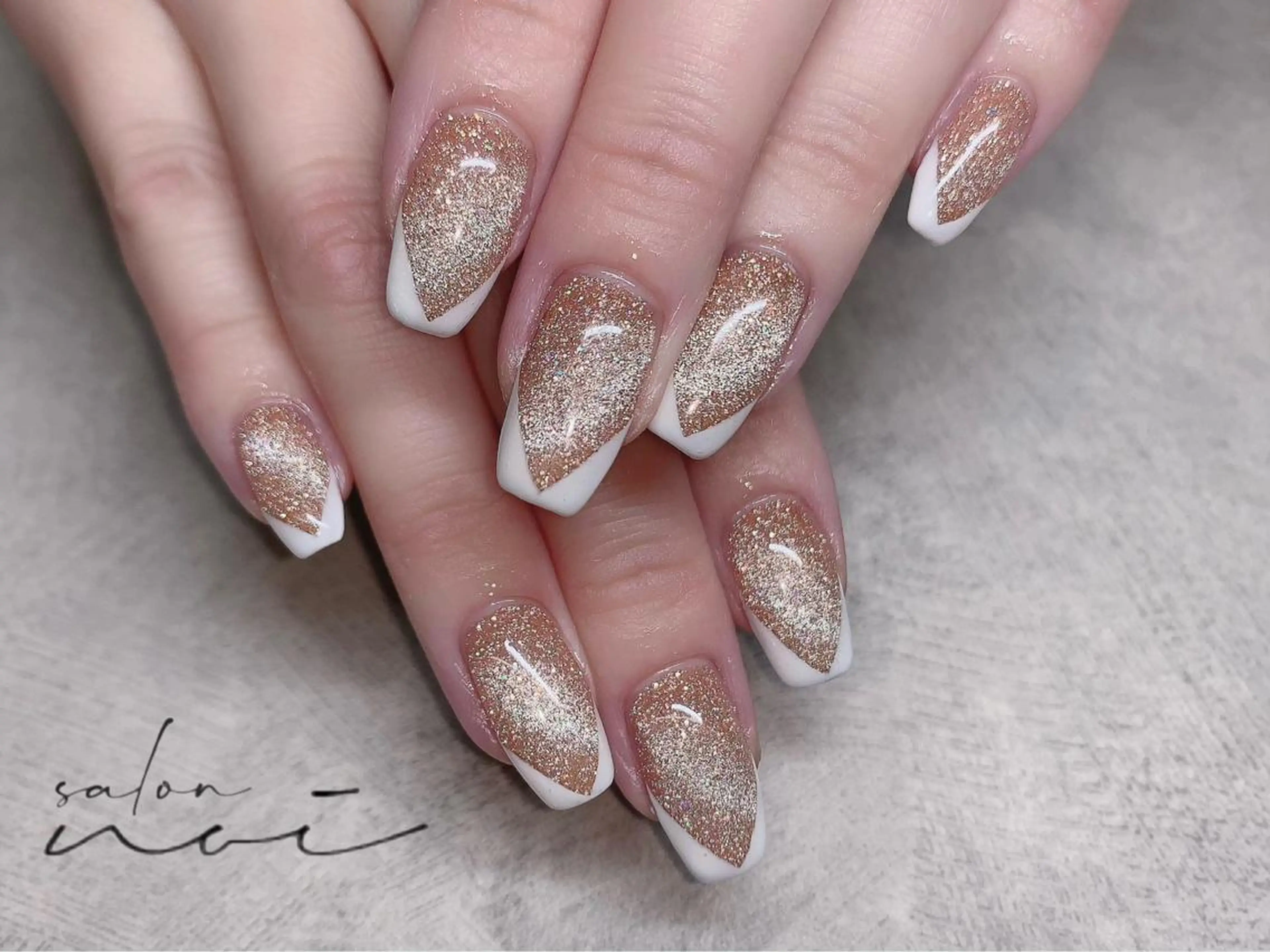 ネイル フレンチネイル マグネットネイル シンプルネイル ハンドネイル salon noi所属・salon noiのネイルデザイン