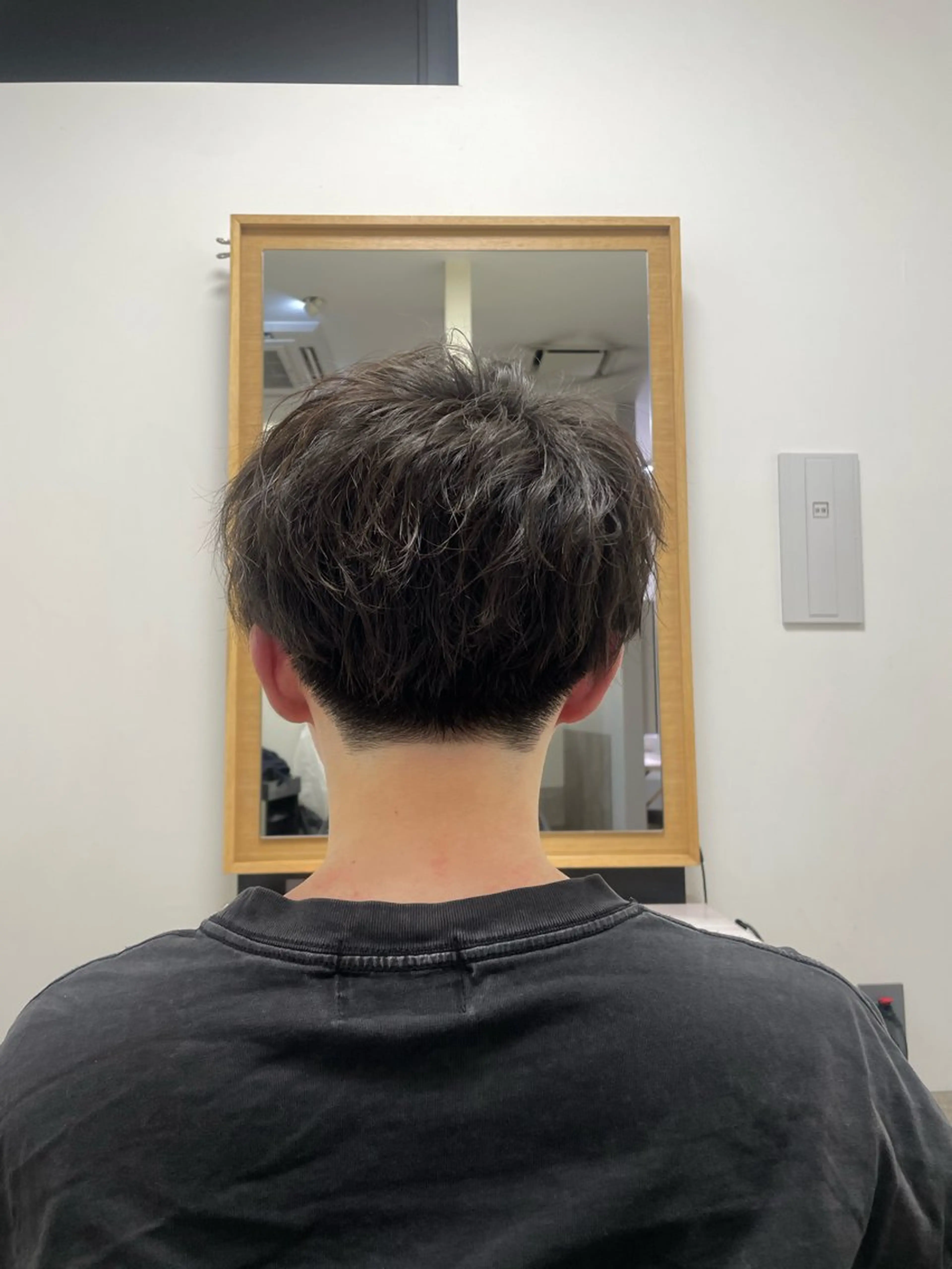 ミディアム BLEACH 🟥 PERM 天神🏆のヘアスタイル