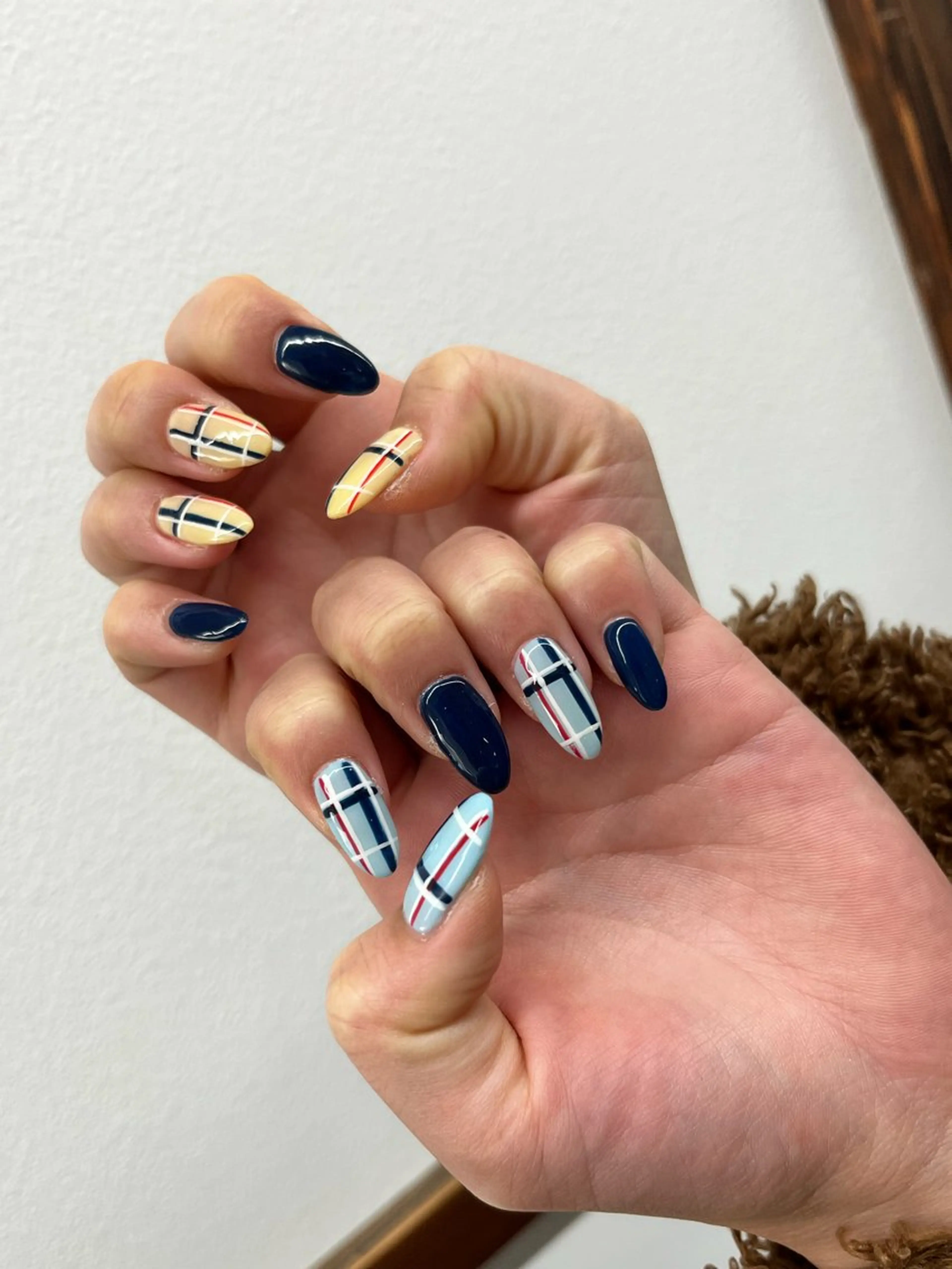 ネイル アートネイル 持ち込み ハンドネイル EmaNail MOMOのネイルデザイン