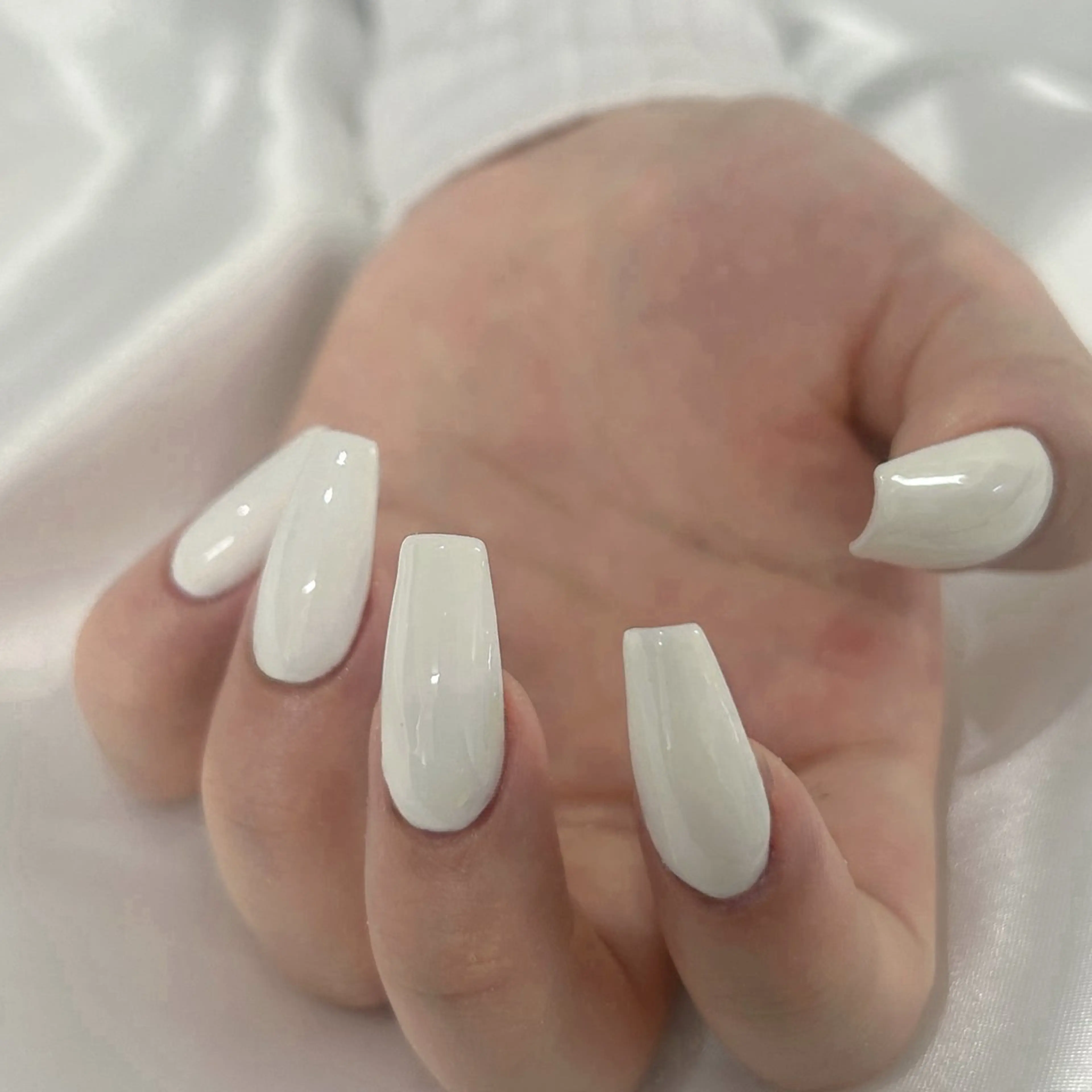 ネイル MODA MANAMIᵕ̈のネイルデザイン