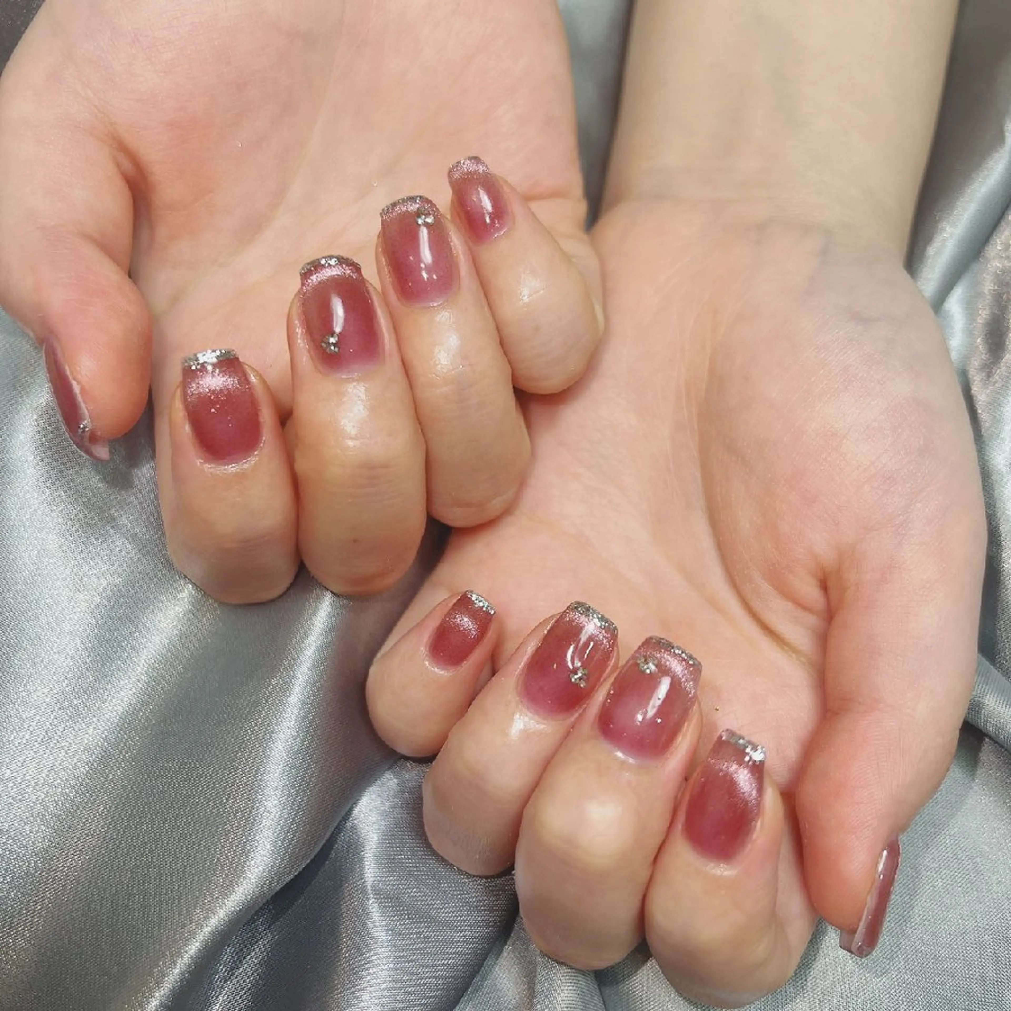 ネイル DOMI　NAIL 💅🏻のネイルデザイン