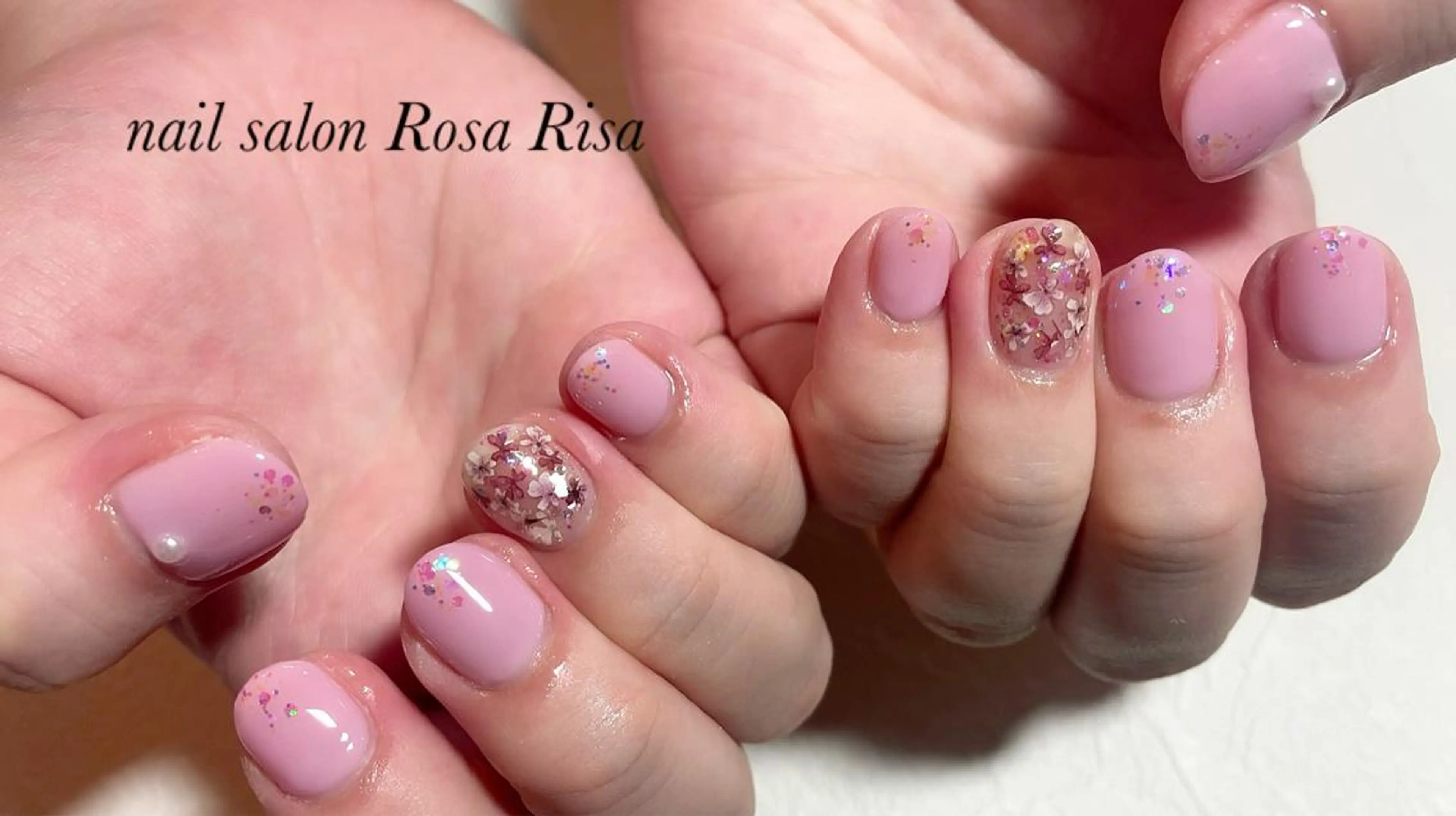 ショート ネイル ネイルスタジオ シェイクユアハンズのネイルデザイン