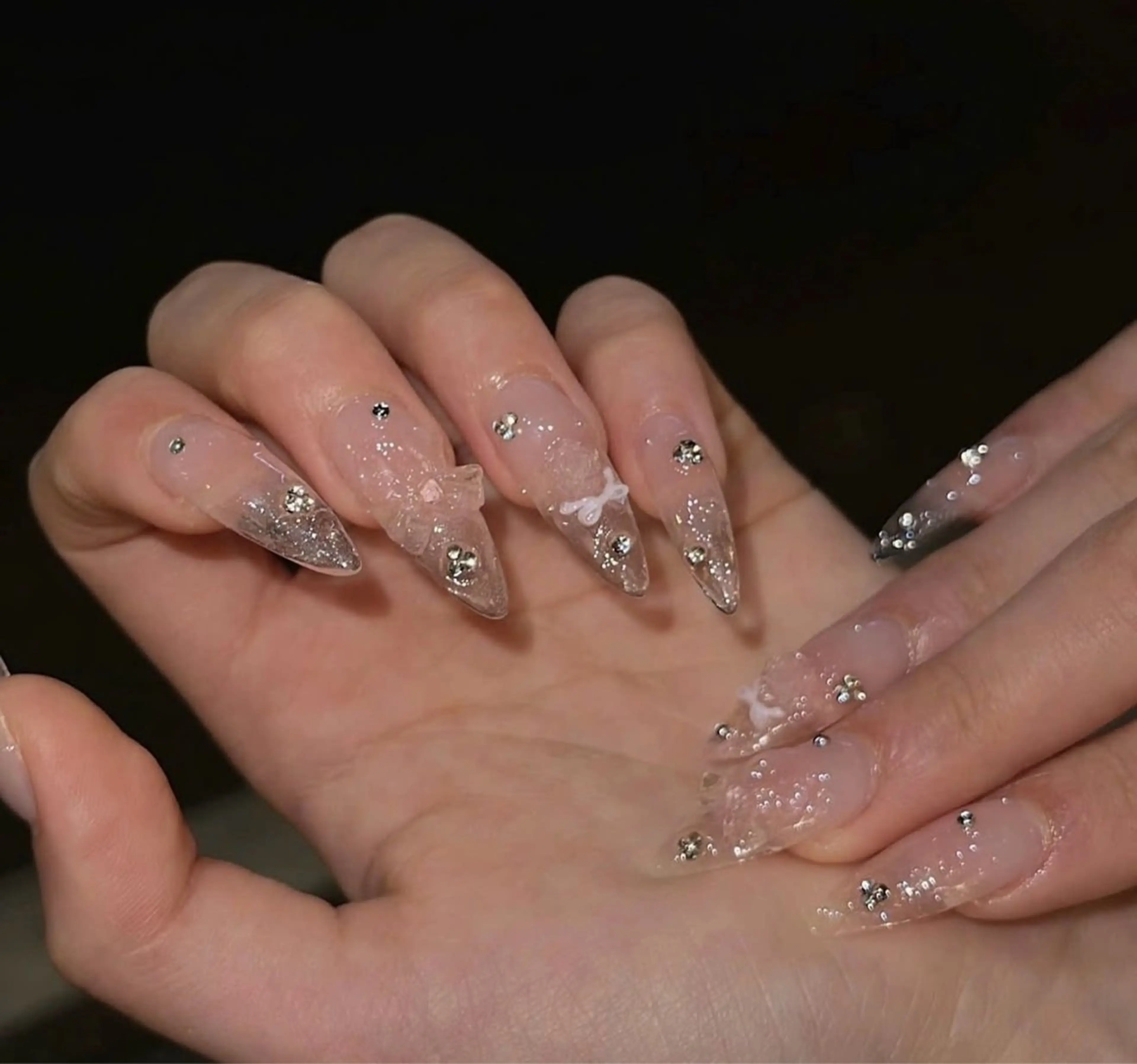 ネイル オーロラネイル ブルー チークネイル フットネイル フレンチネイル ハンドネイル REI レイのネイルデザイン