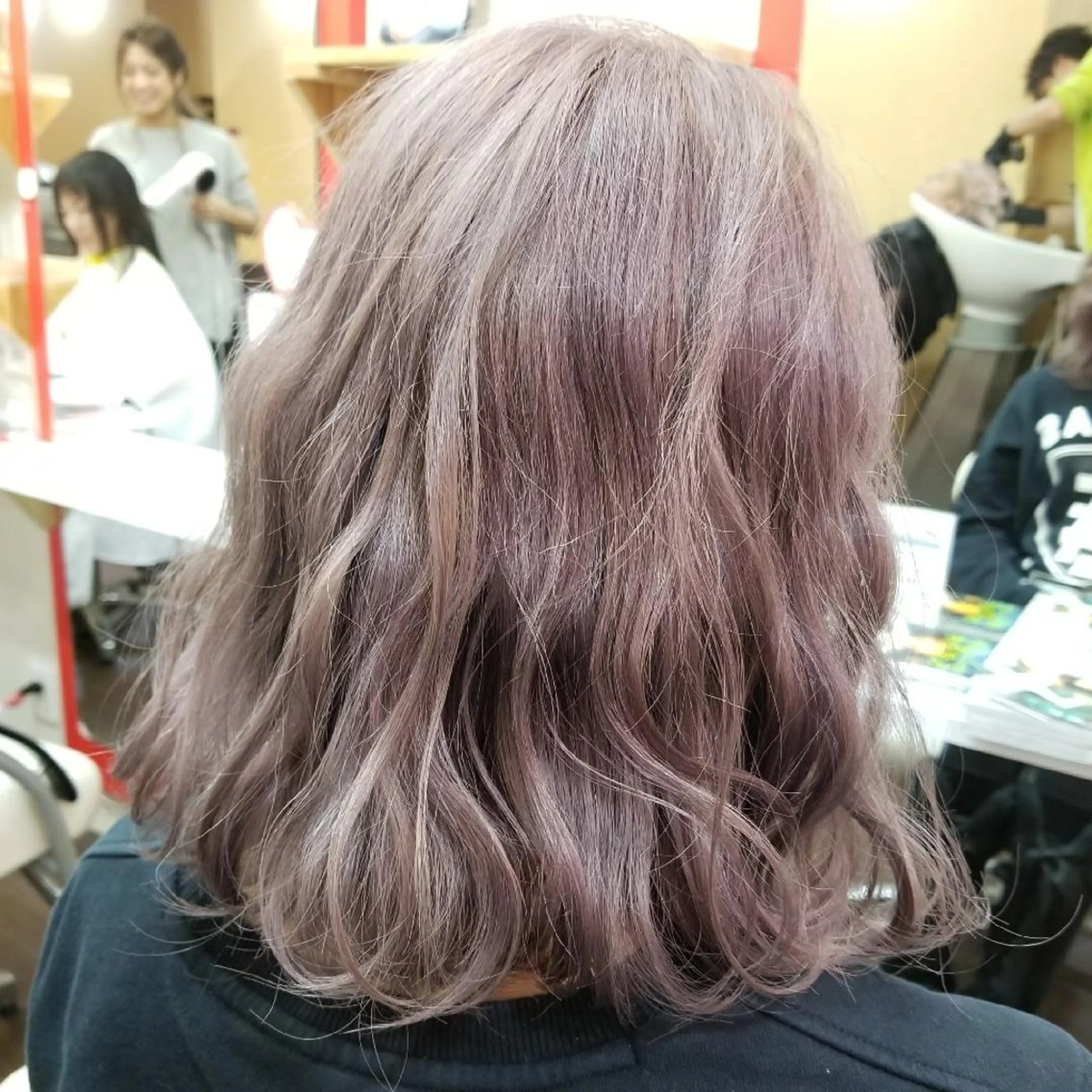 ミディアム カラー 植田 /エクステ /ブリーチ/髪質改善のヘアスタイル