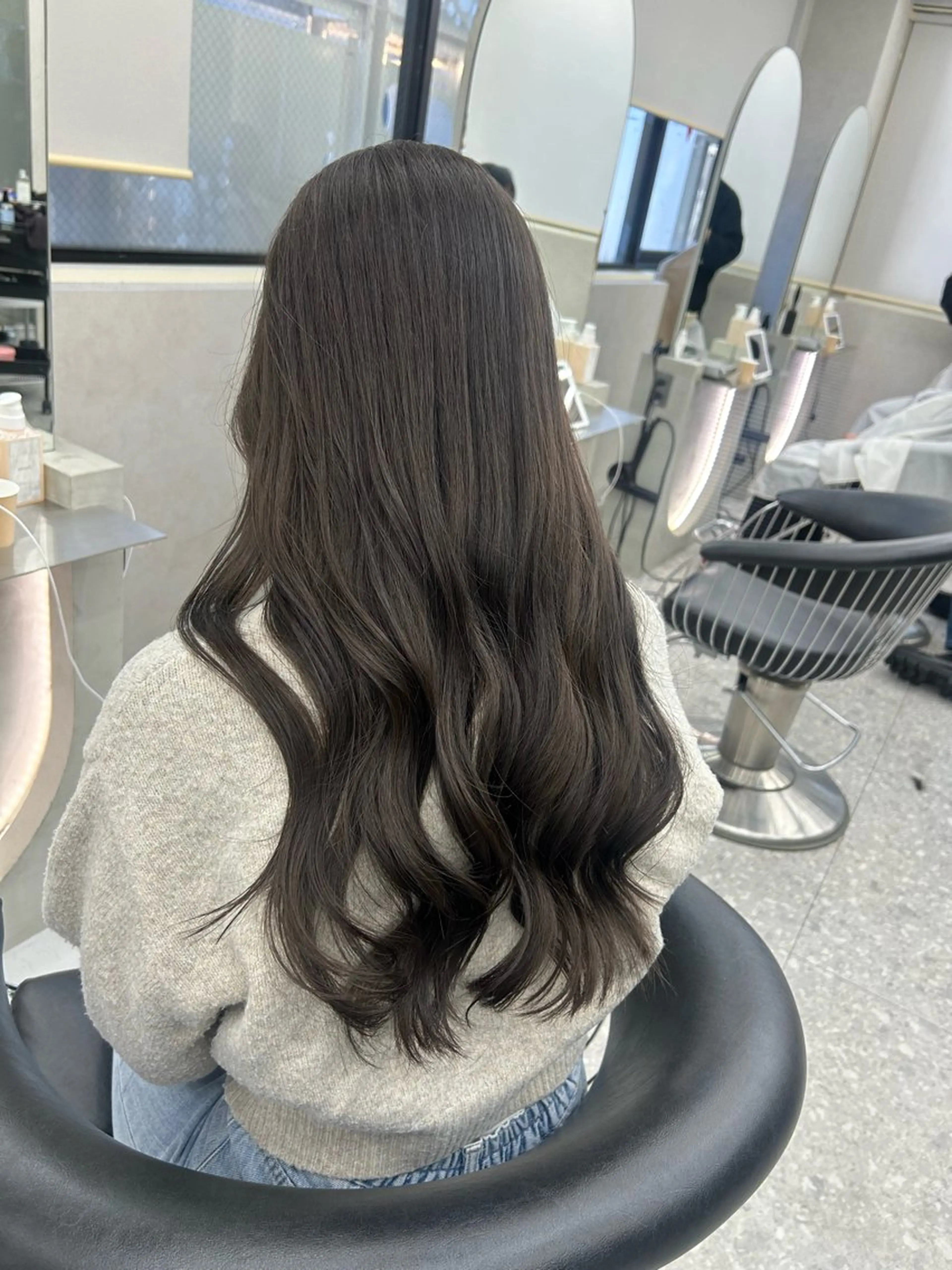 ロング カラー ヘアアレンジ カット ヘアカラー トリートメント fumika🎀 ベージュのヘアスタイル