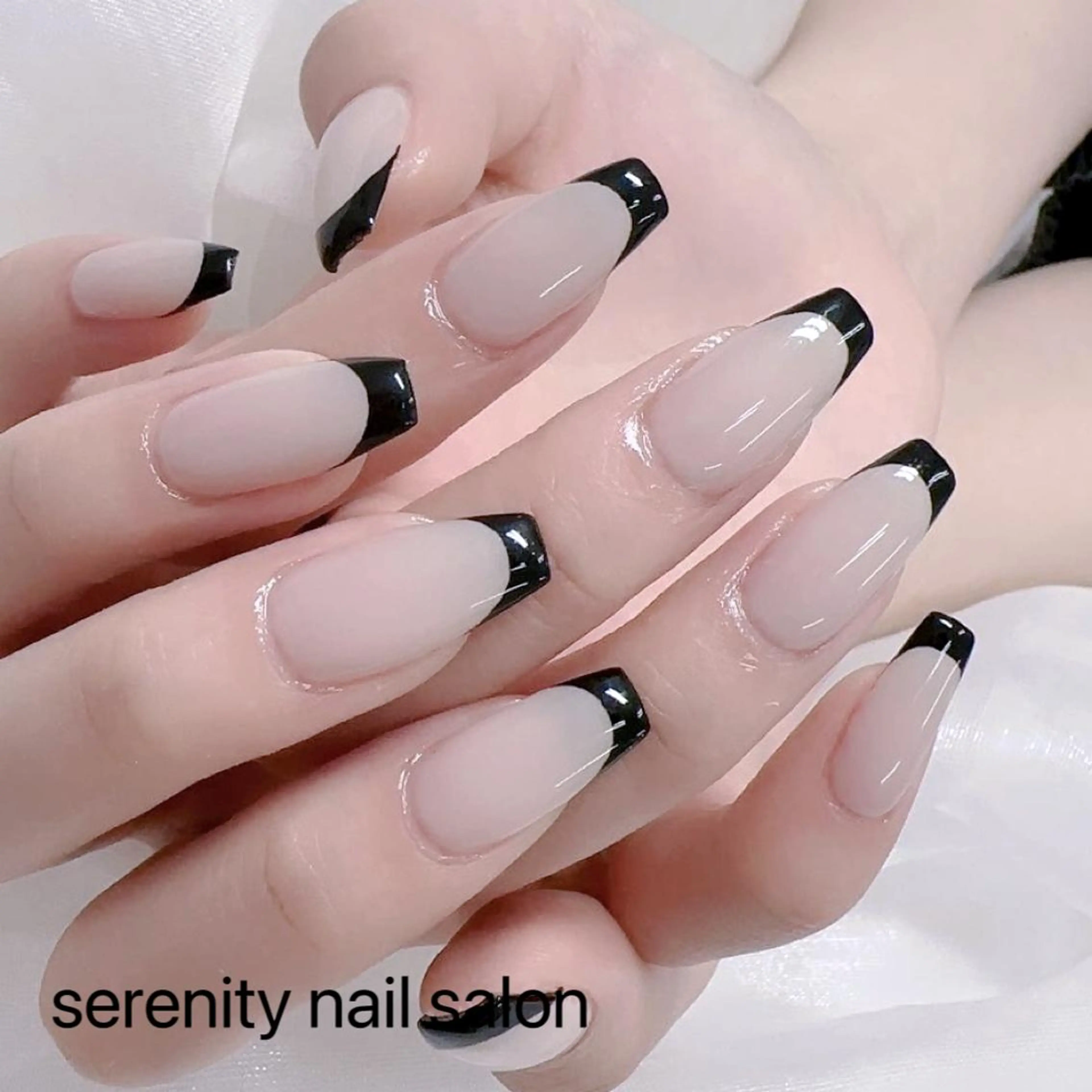 ネイル ハンドネイル ハンドケア ✨Serenity Nail salonのネイルデザイン
