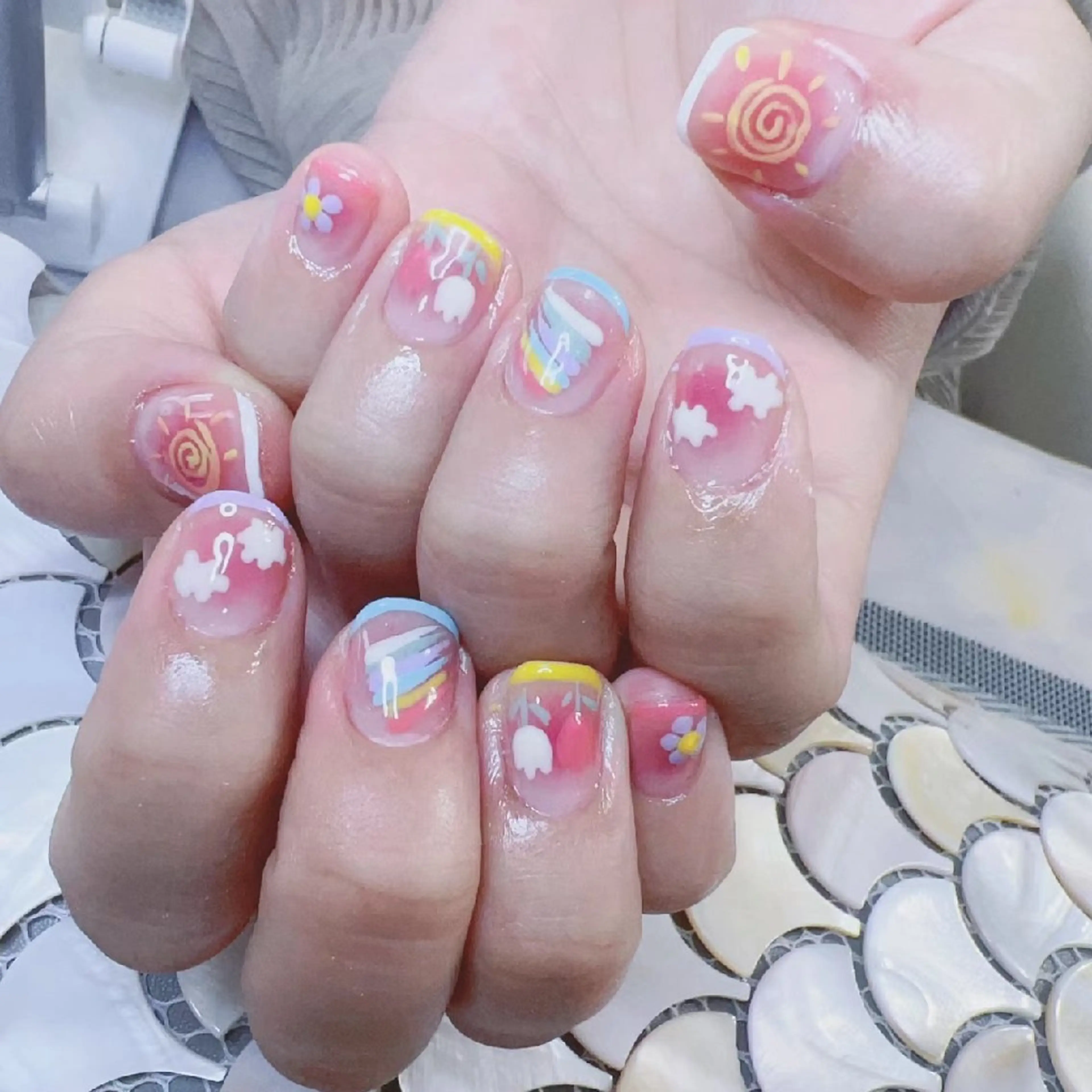 ネイル FJ ネイルサロンのネイルデザイン