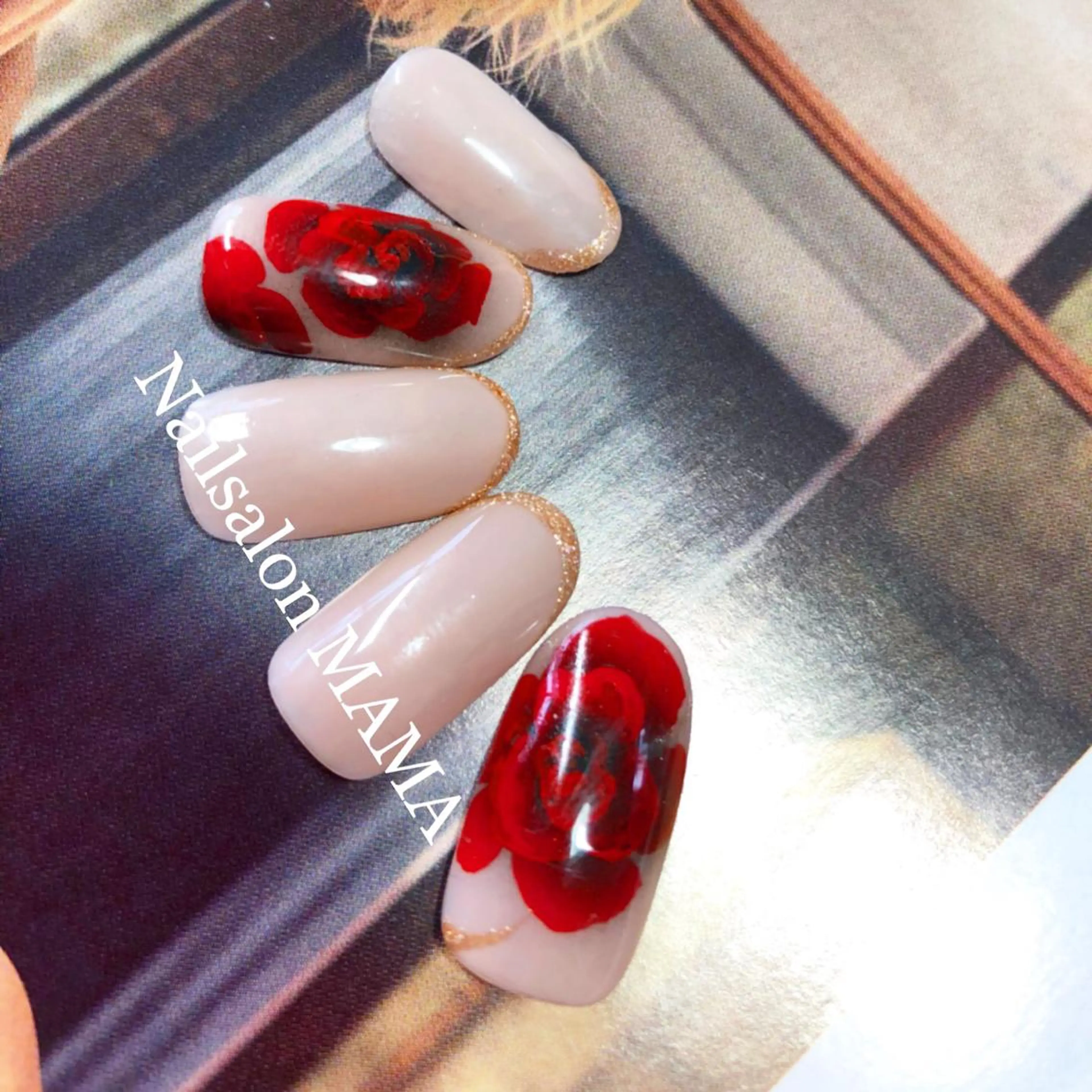 ショート カラー キッズ ネイル MAMA +beautyのエステ・リラクイメージ