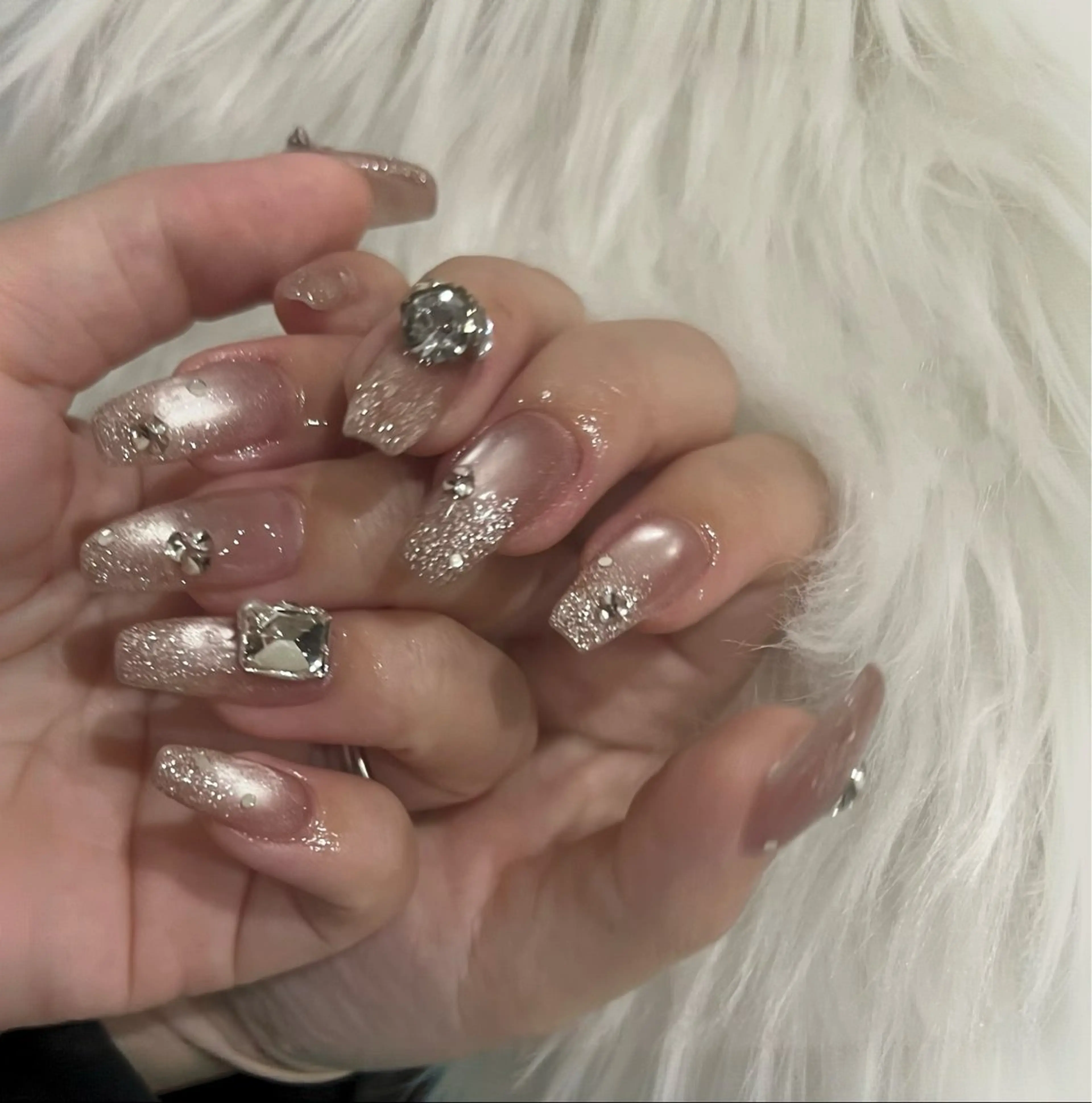 ネイル ハンドネイル 透明感ネイル ｜mahiru.のネイルデザイン