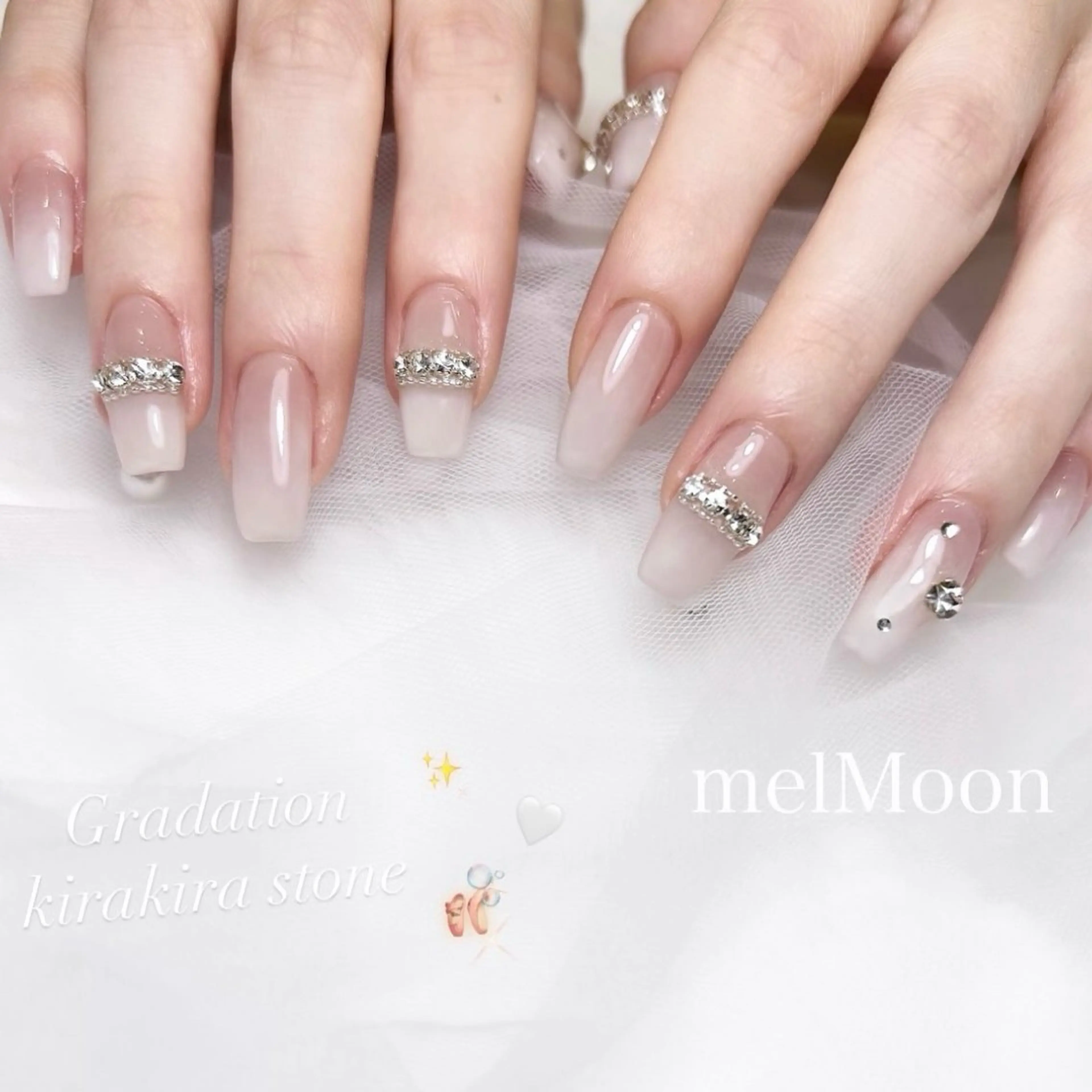 ネイル ハンドネイル melMoon .のネイルデザイン