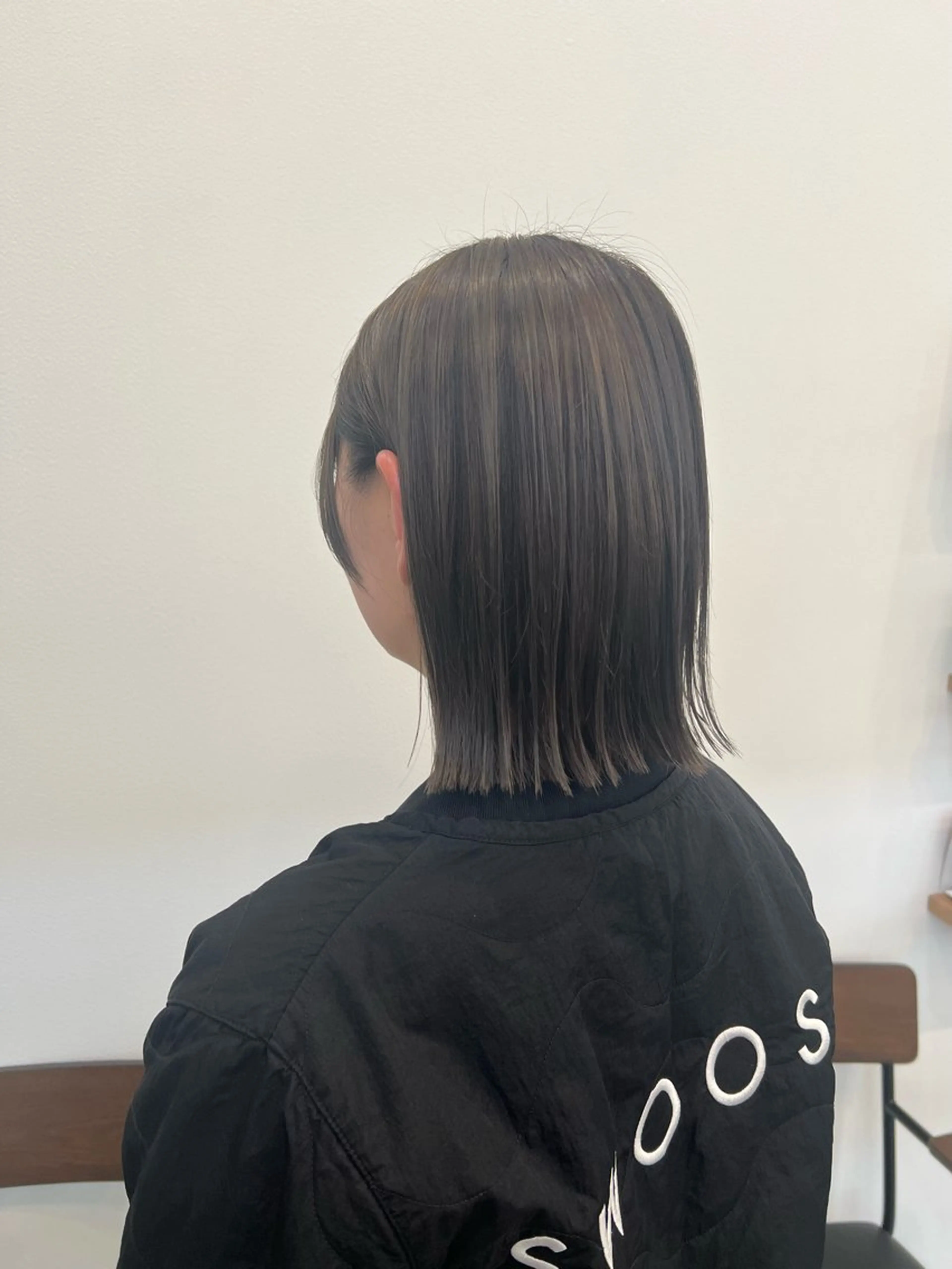 ショート カラー 切りっぱなしボブ グレージュ オリーブグレージュ オリーブグレー ボブ カット ヘアカラー トリートメント ✨NOMAD印西✨ 黒川勇輝のヘアスタイル