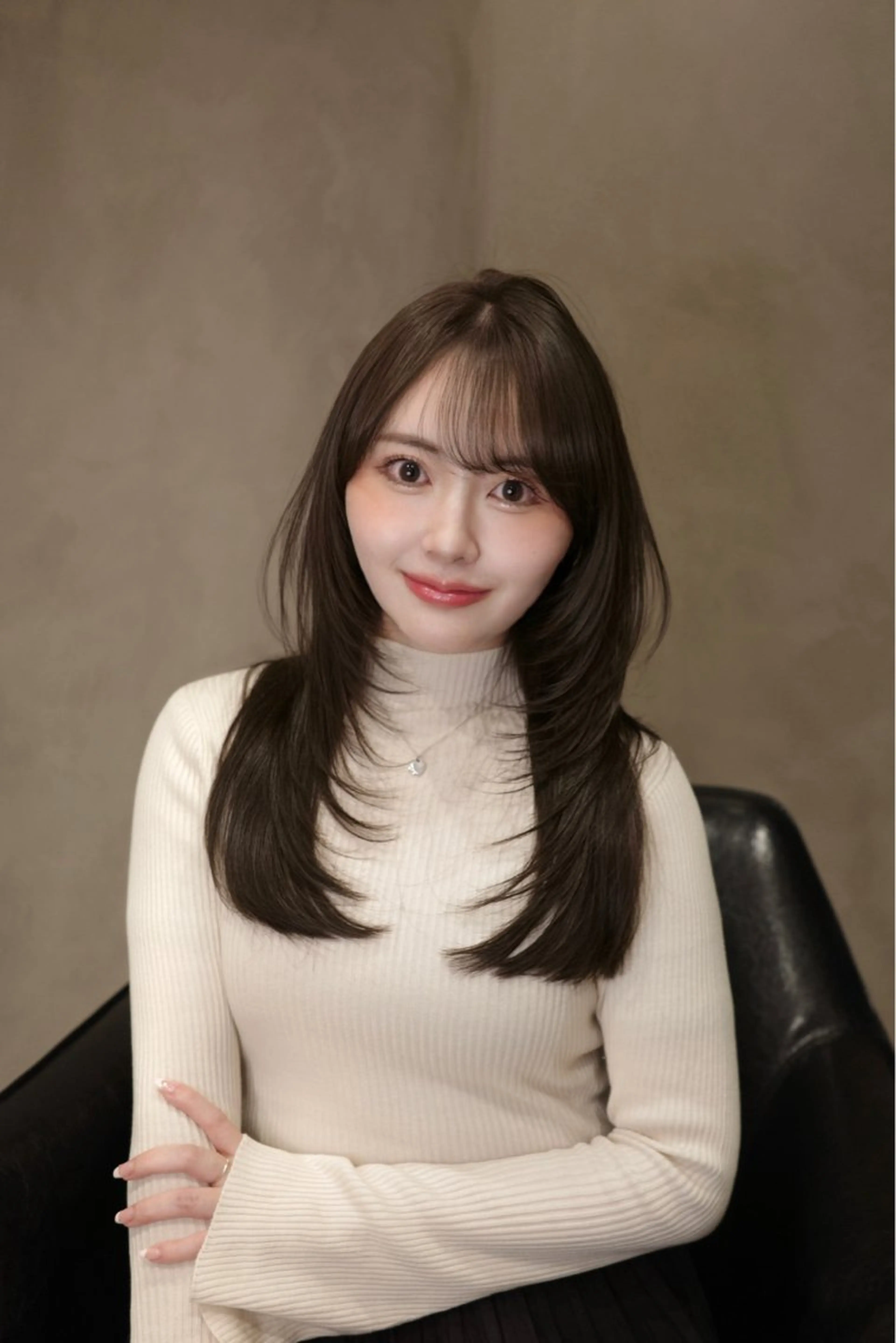 ロング 髪質改善 レイヤーカット 似合わせカット 美顔形成｜レイヤー ｜青山のヘアスタイル