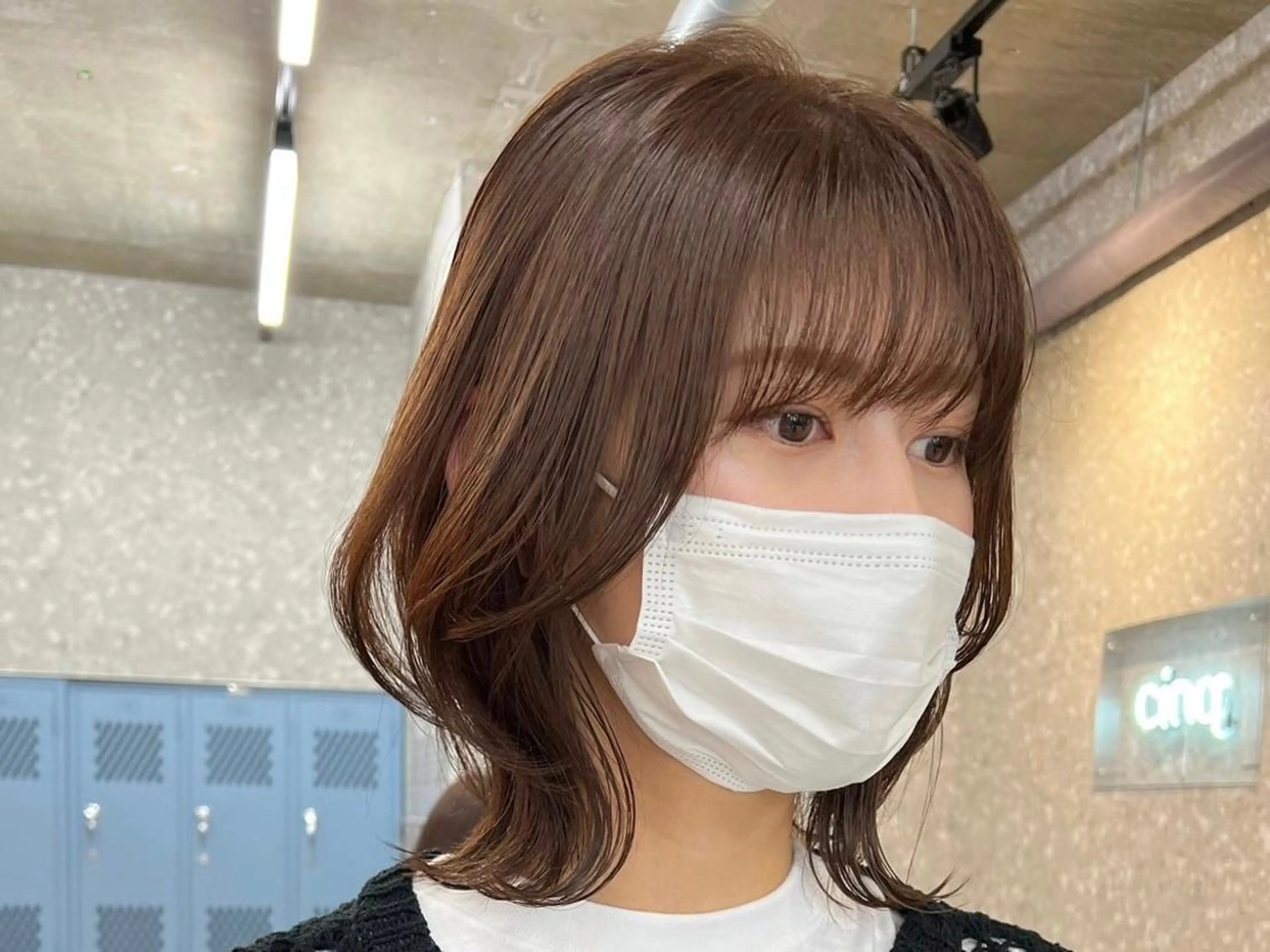 ミディアム 藤川 明英里のヘアスタイル