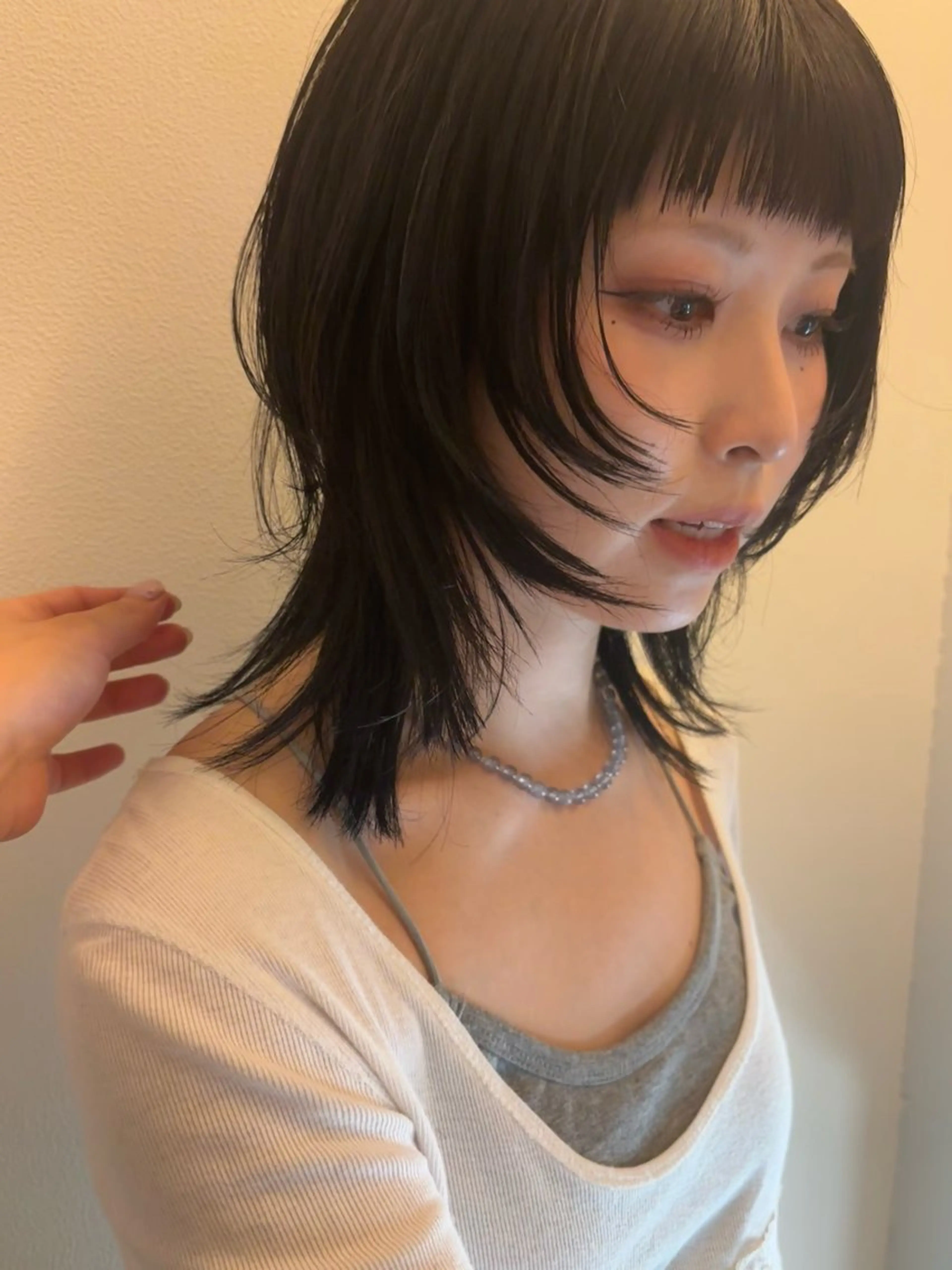 ミディアム 似合わせカット 津田 里菜のヘアスタイル