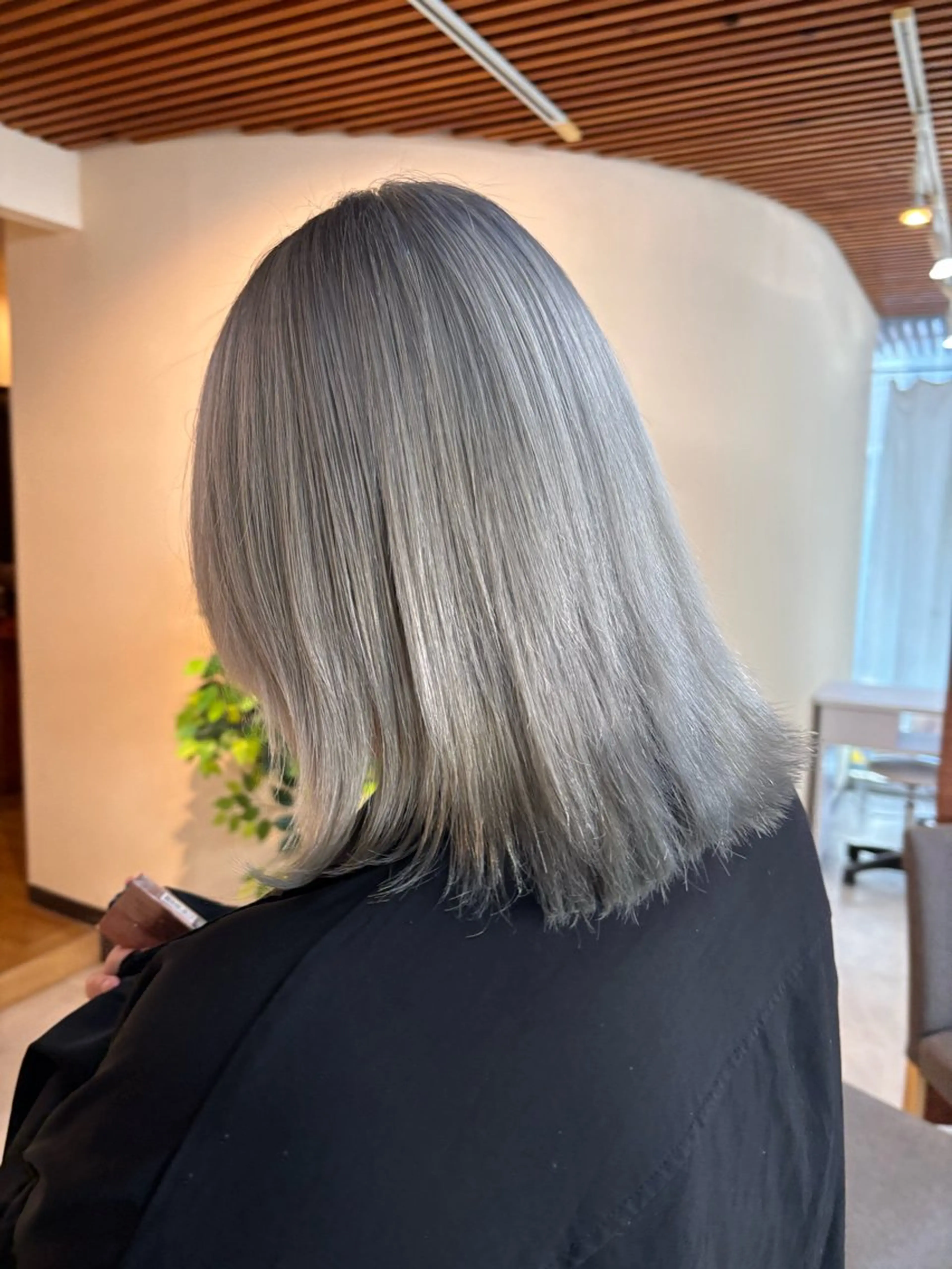 セミロング BLITZ Nana❤️‍🔥のヘアスタイル