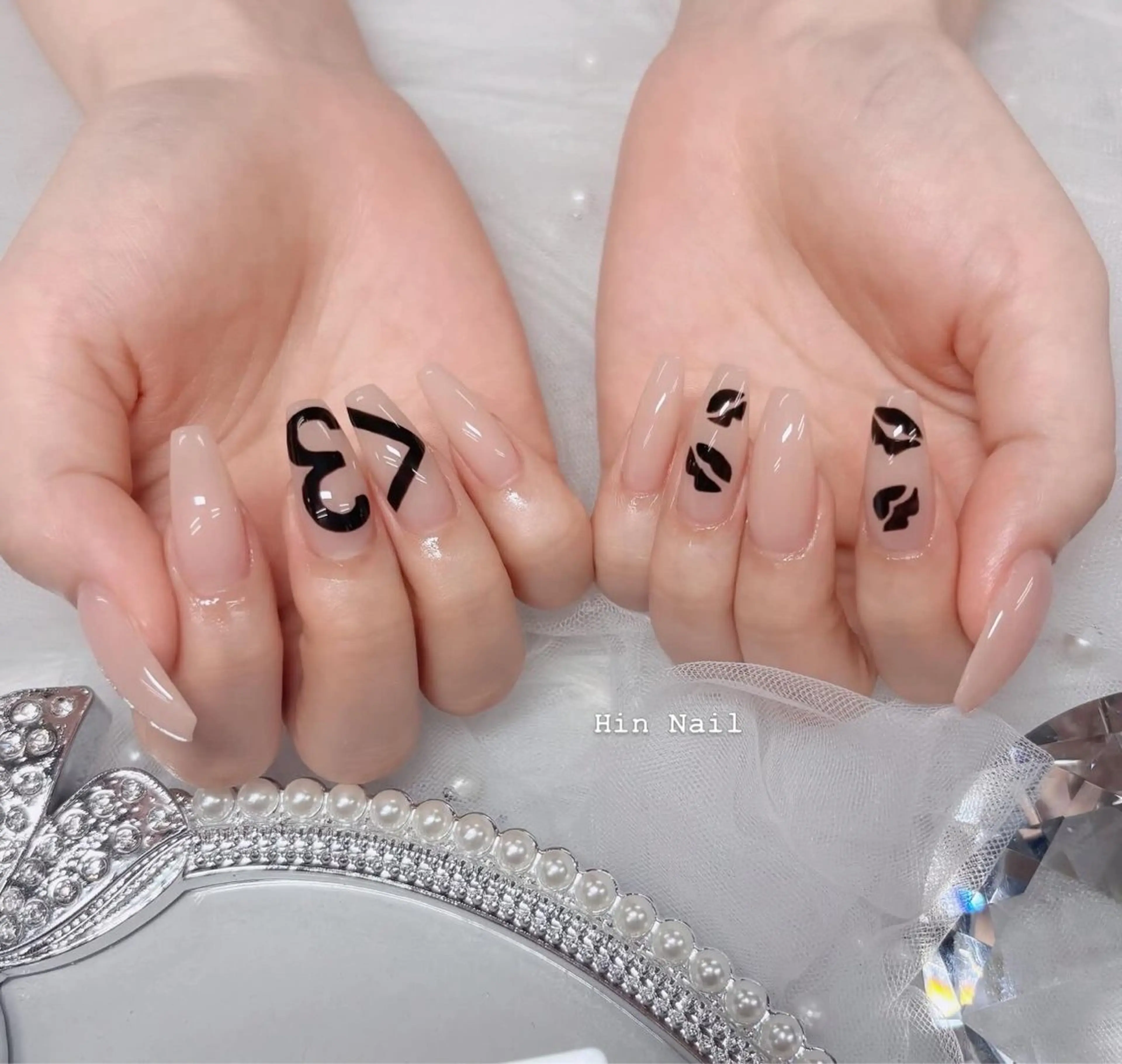 ネイル ハンドネイル HIN NAILのネイルデザイン