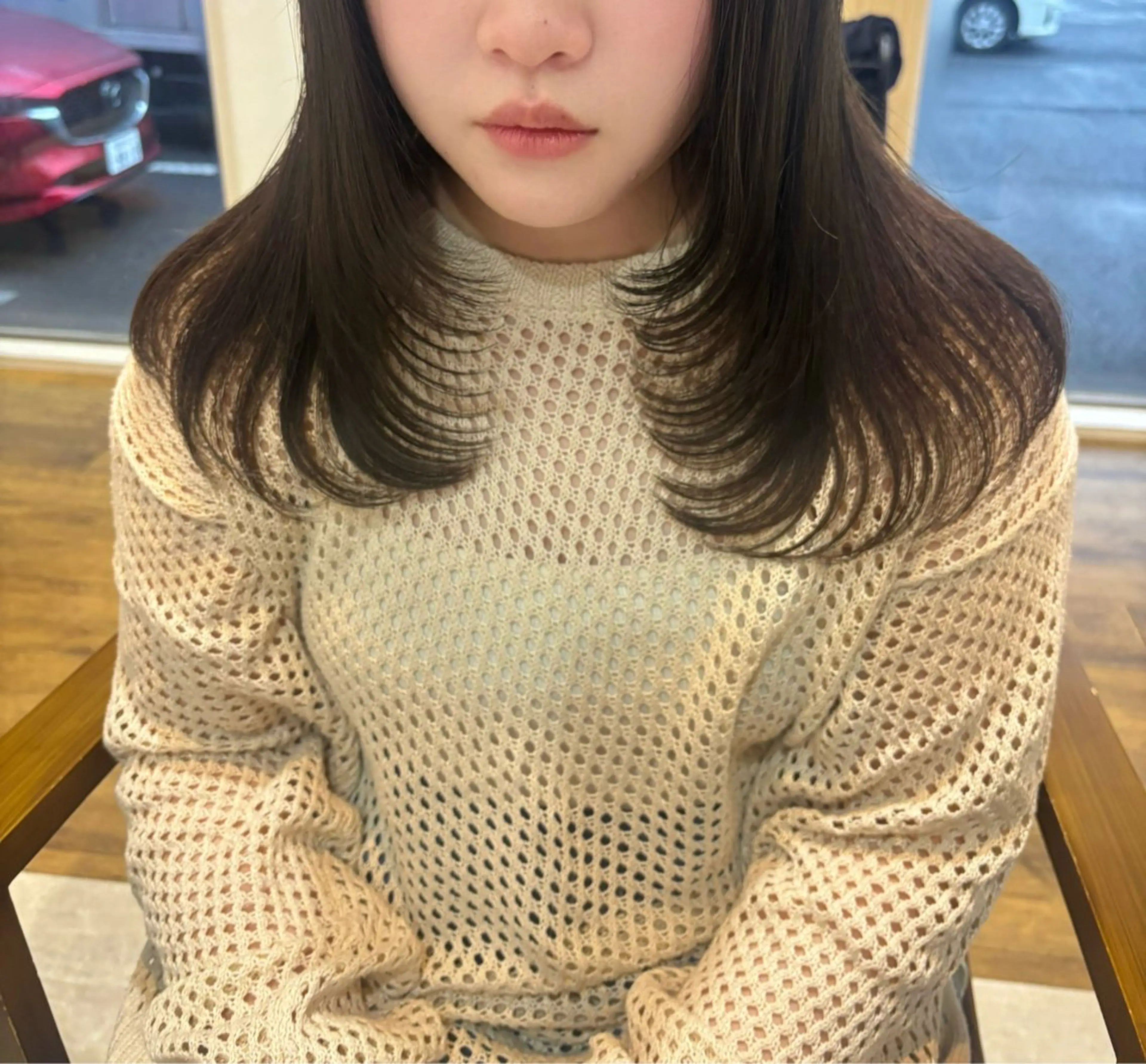 ミディアム reborn店長 🤍リルのヘアスタイル