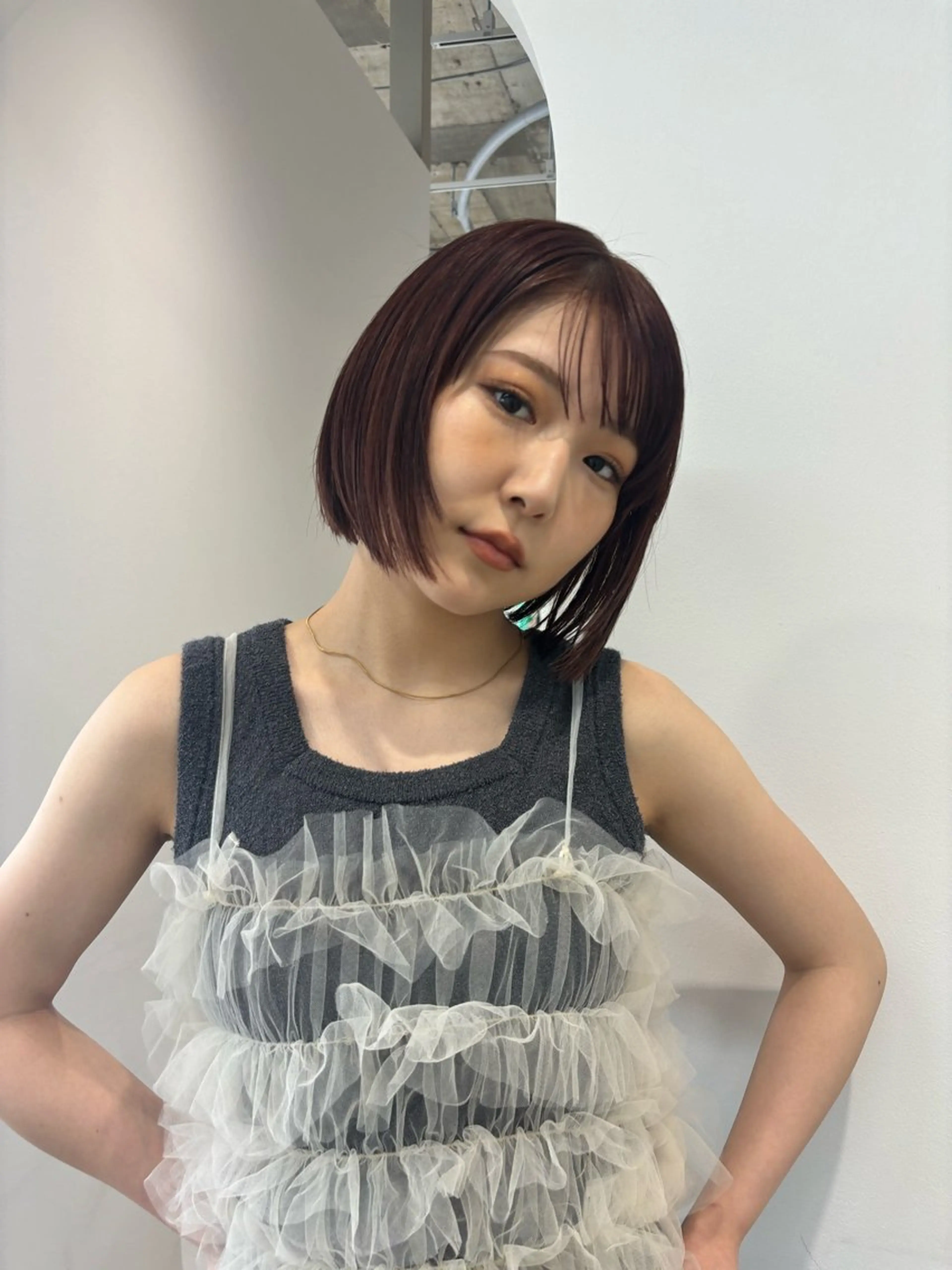 ショート カラー カット 縮毛矯正 𝘚𝘶𝘻𝘶 𓂃𓈒𓏸のヘアスタイル