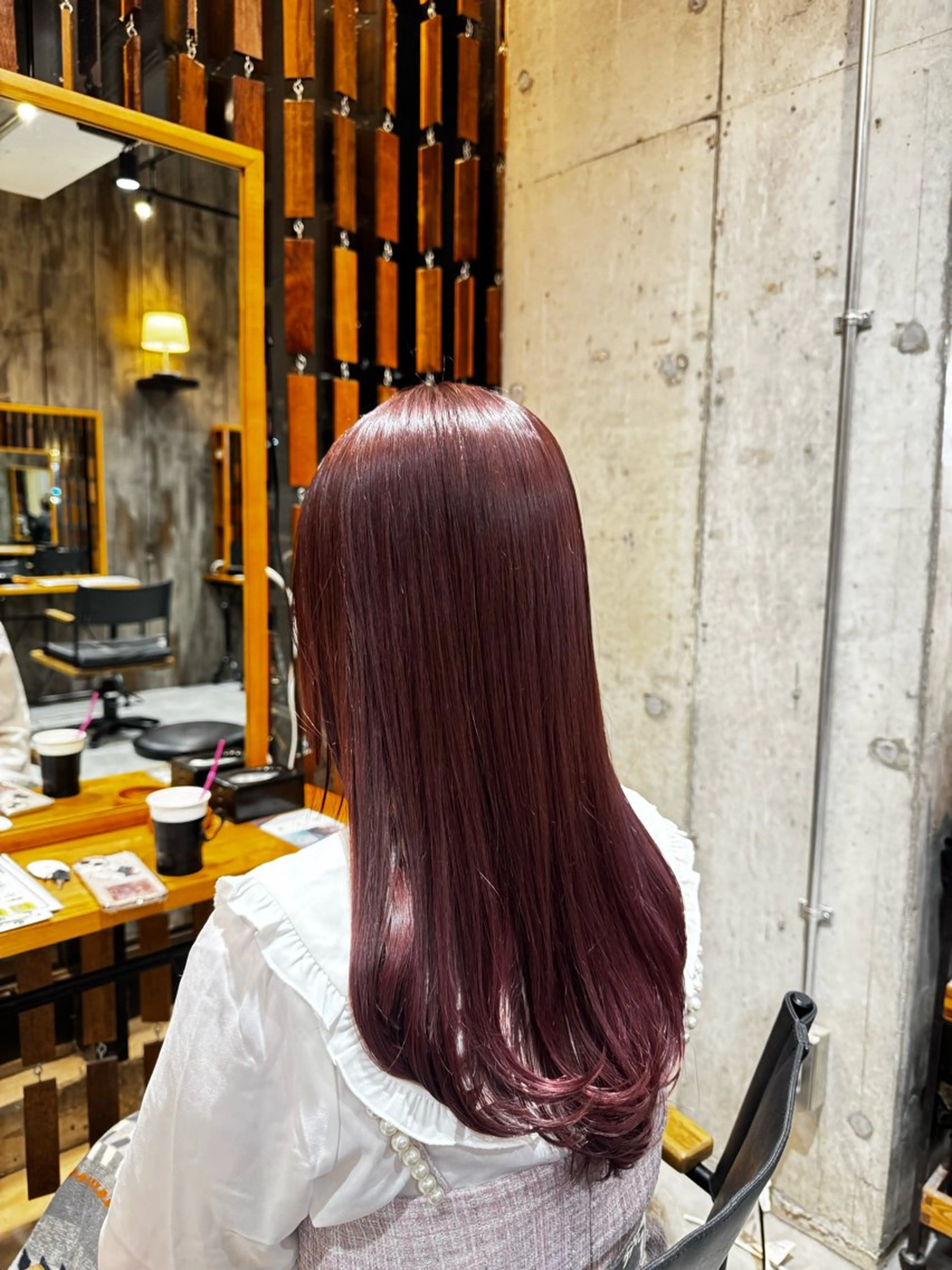 ロング カラー ブリーチ ブリーチなしカラー 山本 望華のヘアスタイル