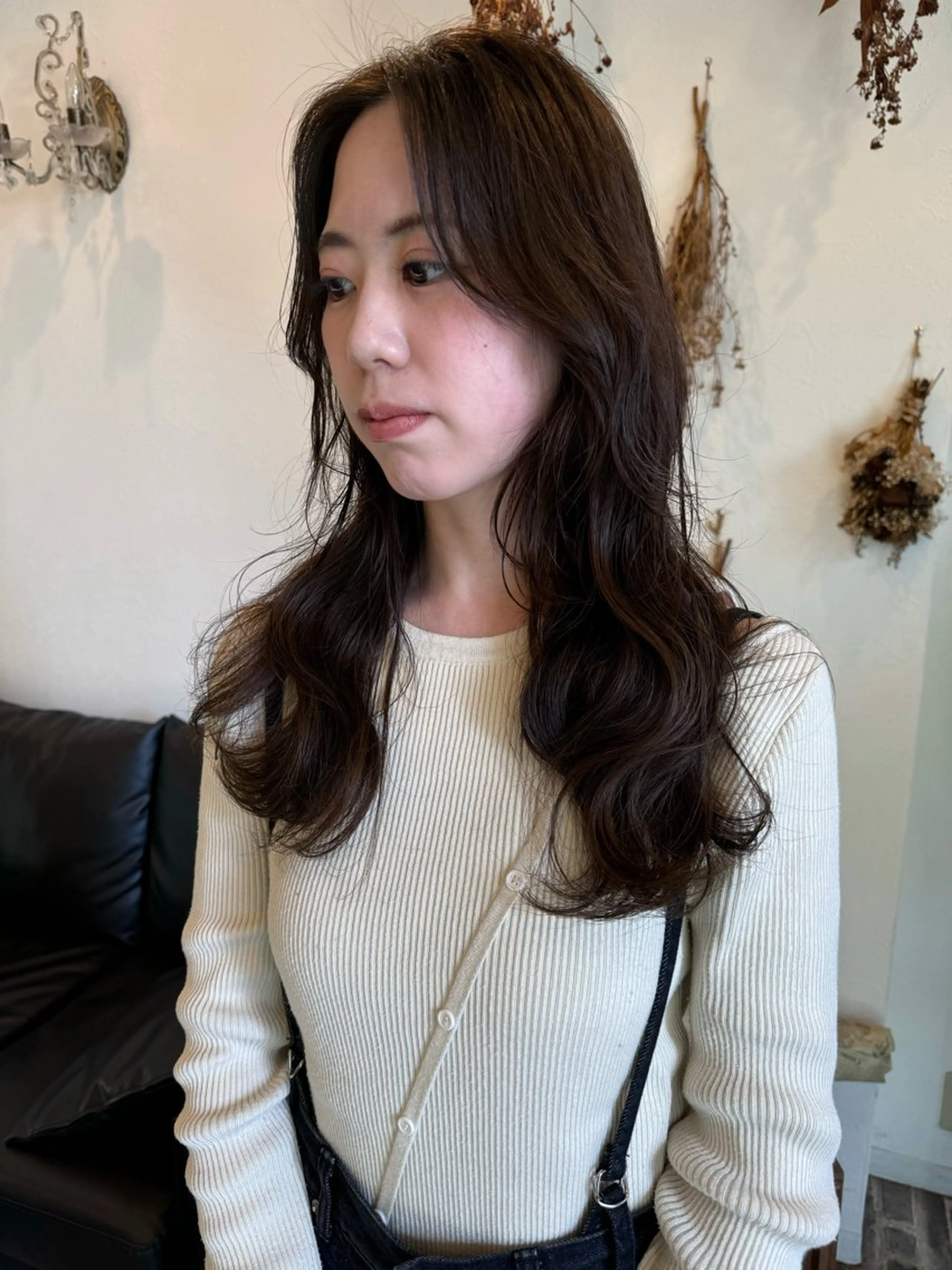 ロング カラー ベージュカラー オリーブベージュ おくれ毛 カット ヘアカラー トリートメント m ā l o.🌷 サカモトマイコのヘアスタイル