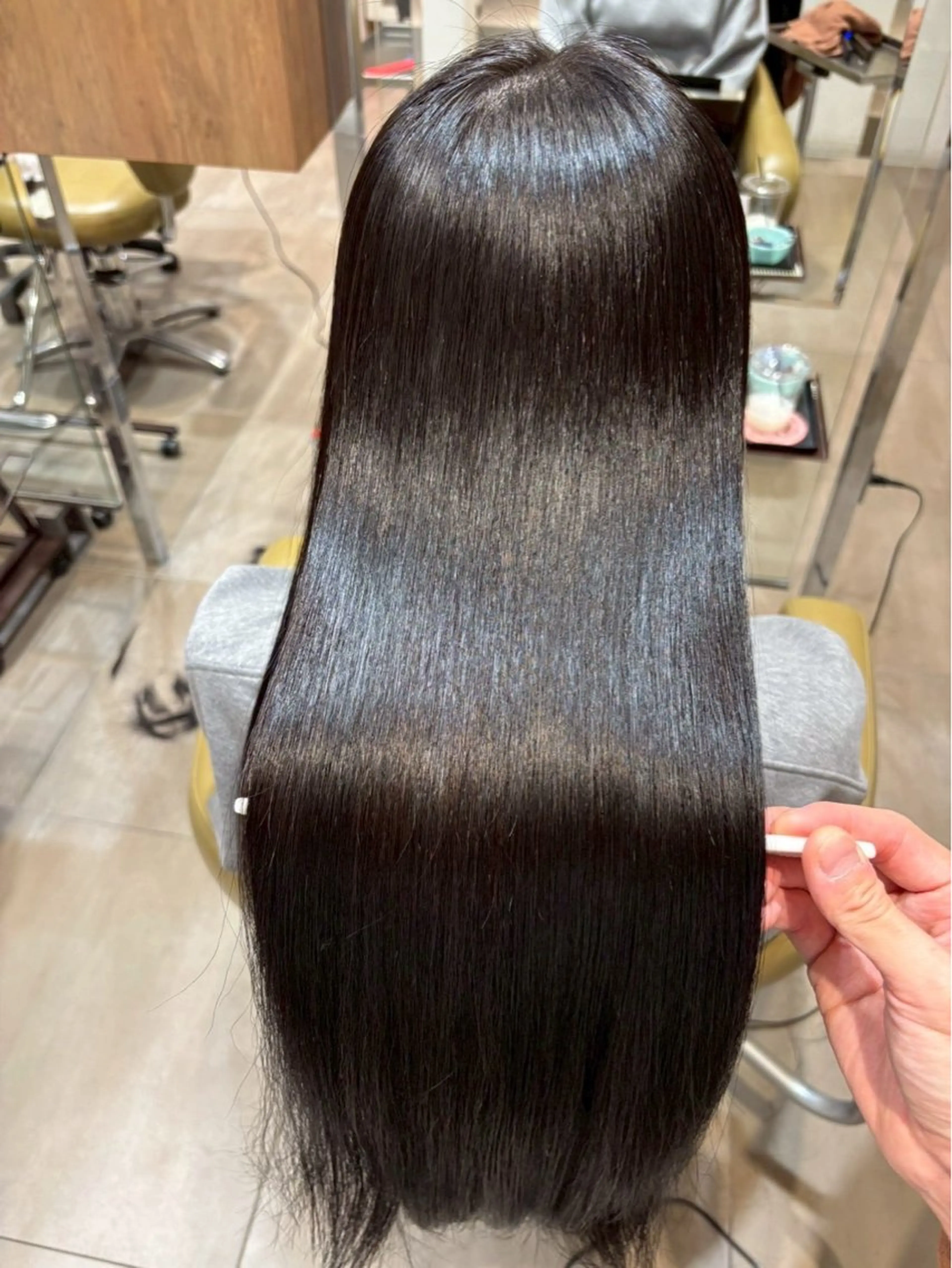 ロング ヘアカラー トリートメント brace 小笹花純のヘアスタイル