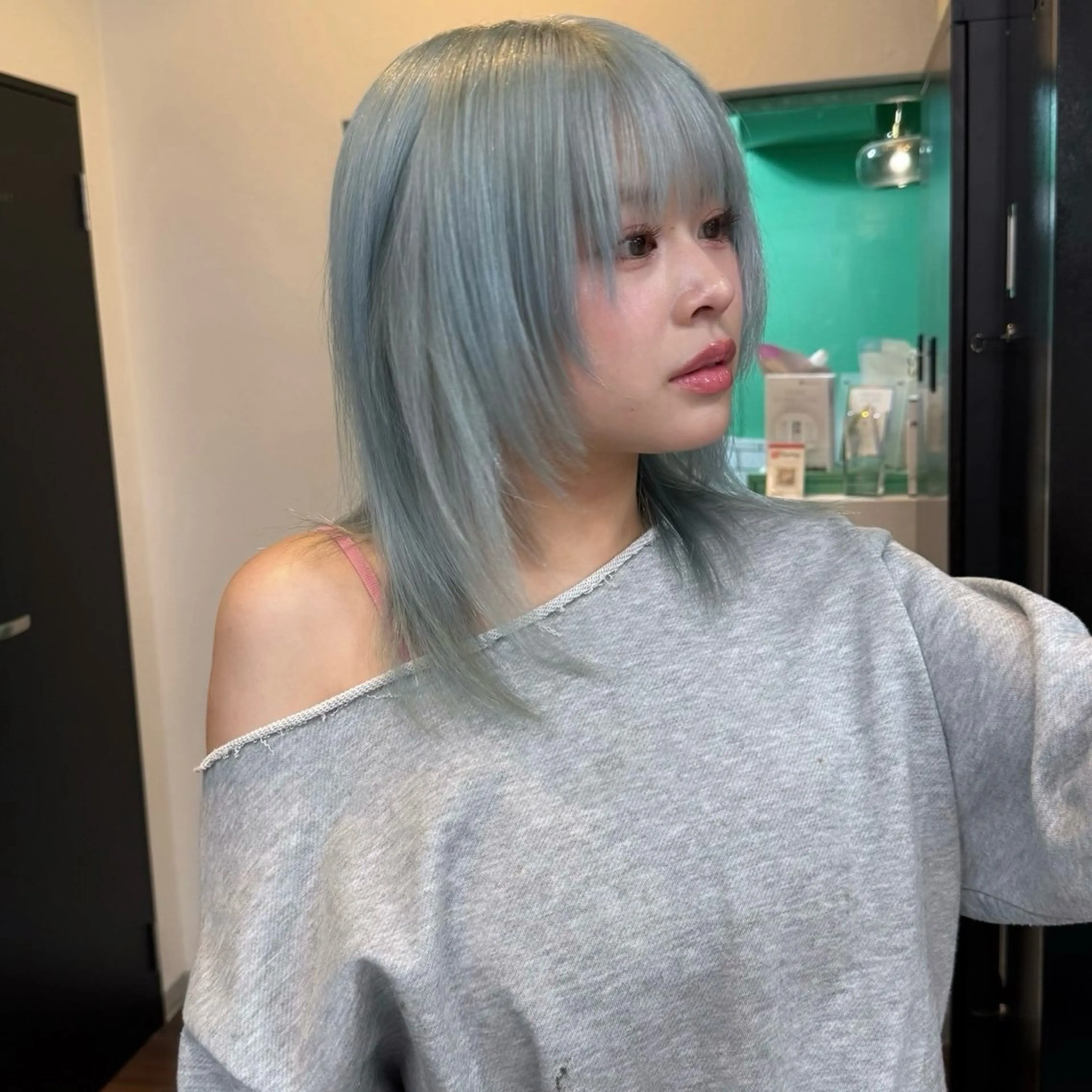 ミディアム レイヤーカット ヘアカラー ハッシュカット🎀 MIYU💖のヘアスタイル