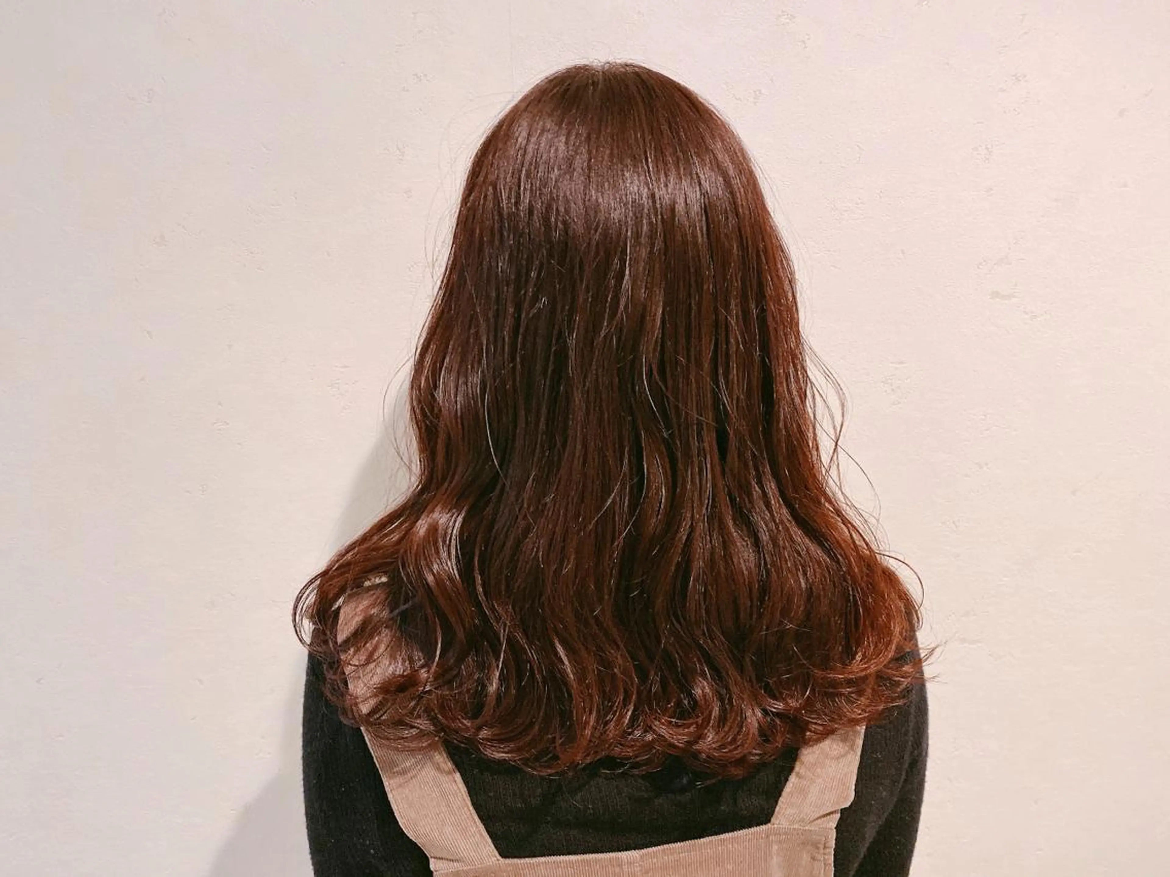 セミロング カラー 伊藤 さやかのヘアスタイル