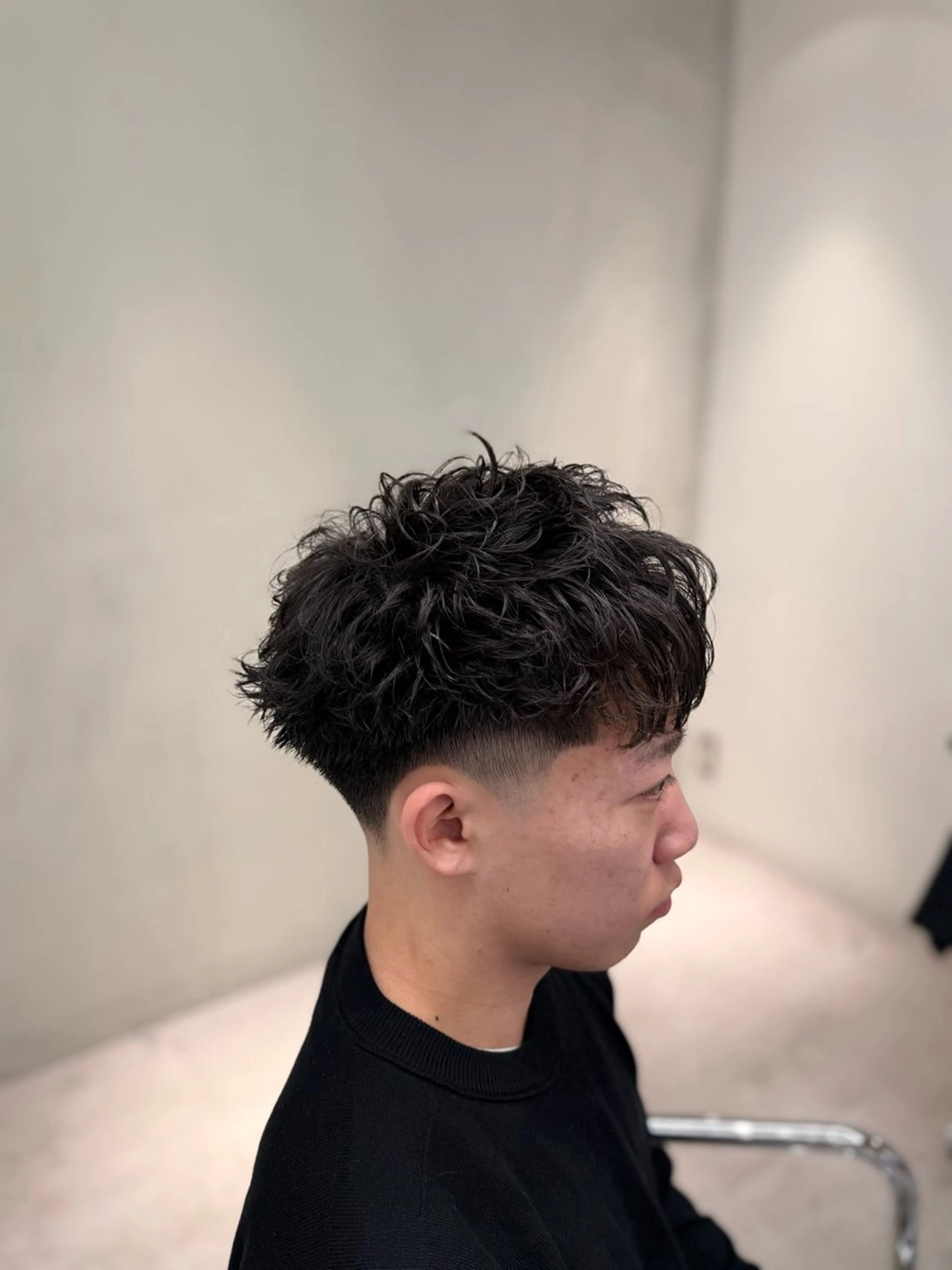 ショート パーマ メンズ フェードカット カット パーマ トリートメント MEN’S SALON HAVANA所属・渋谷/フェード /メンズパーマ/千尋のヘアスタイル
