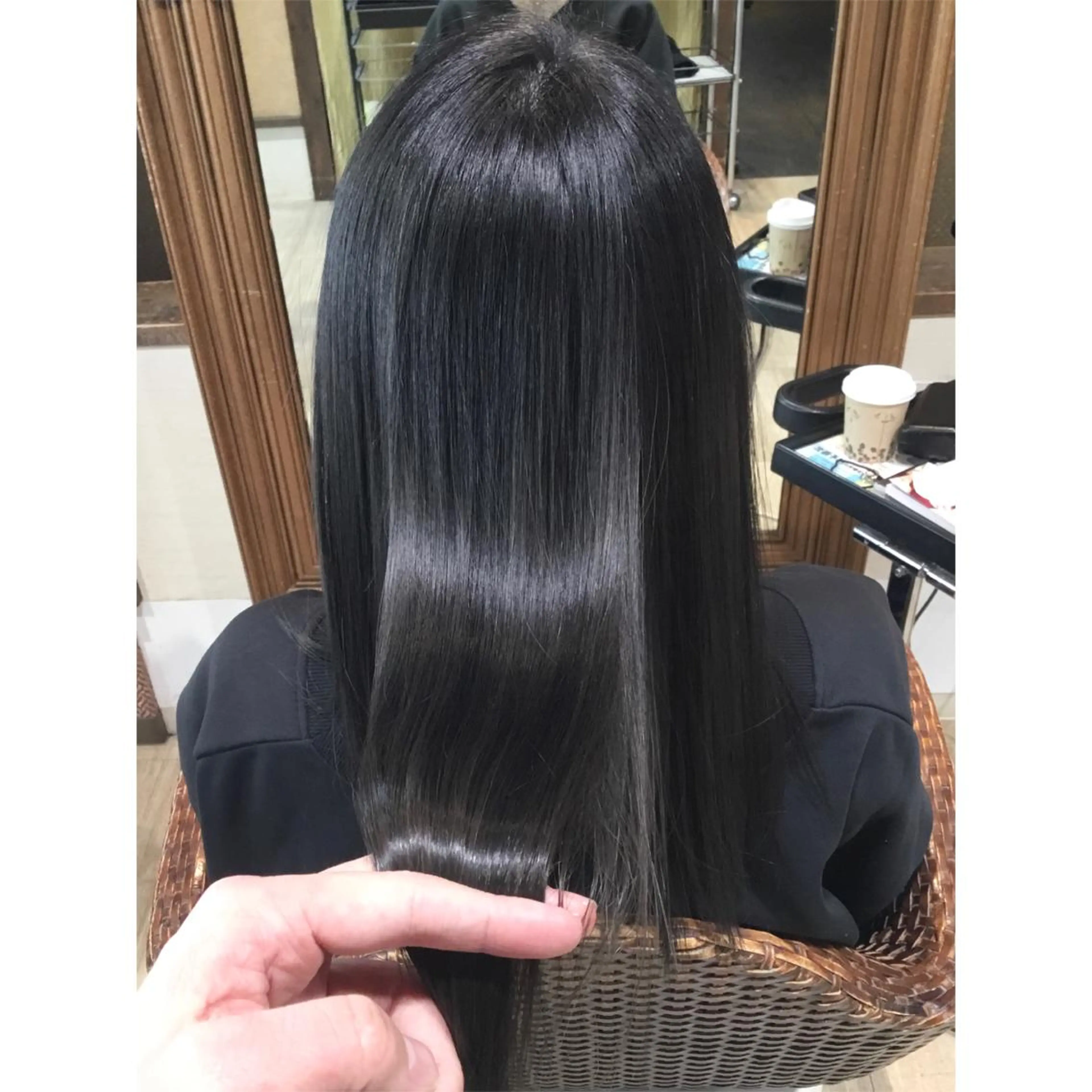 ミディアム カラー ブリーチ 透明感カラー イルミナカラー 髪質改善 ヘアカラー 髪質改善特化KIZU /艶髪研究（京都）のヘアスタイル