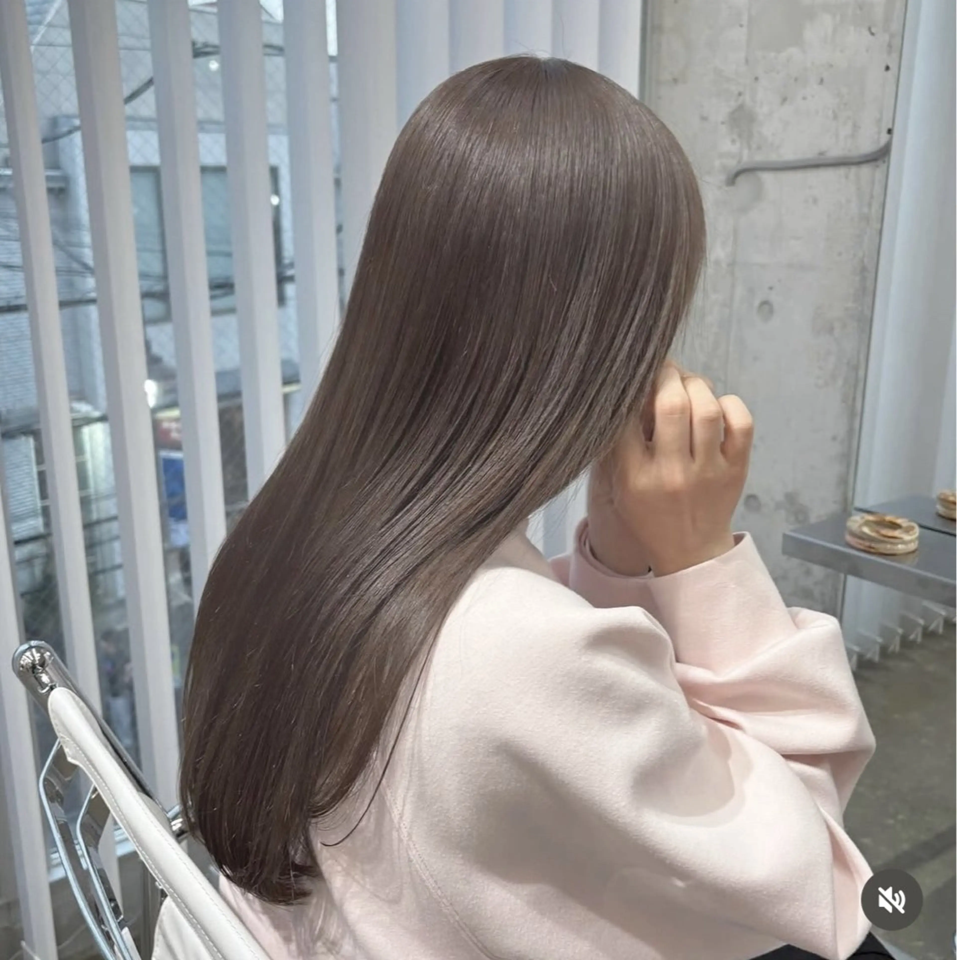 🤍1日2名限定🤍ブリーチなしダブルカラー+うる艶トリートメントの写真