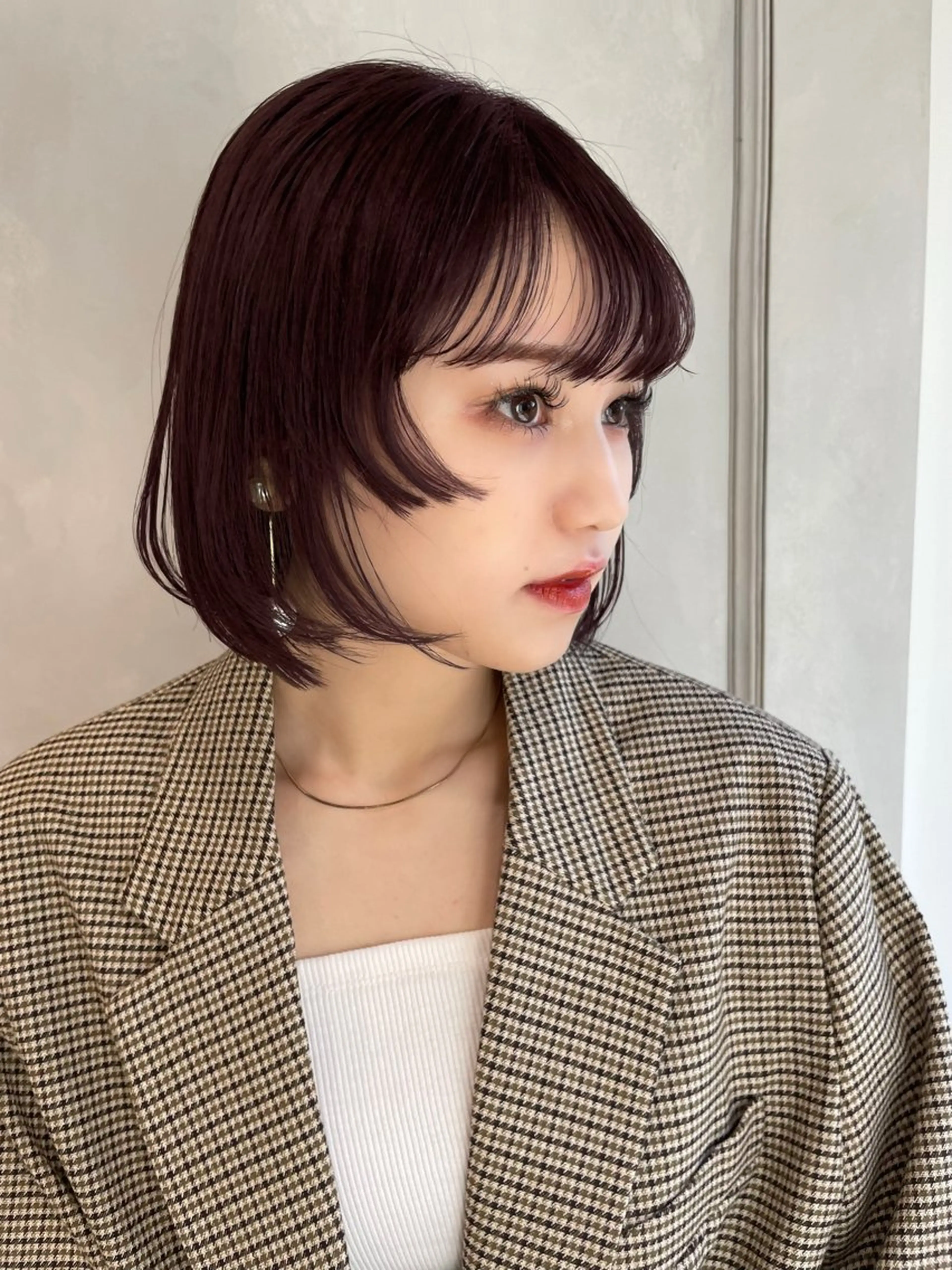 ミディアム カラー ブリーチ カシス ブリーチなしカラー レイヤー🩰顔まわり /透明感/kanaのヘアスタイル