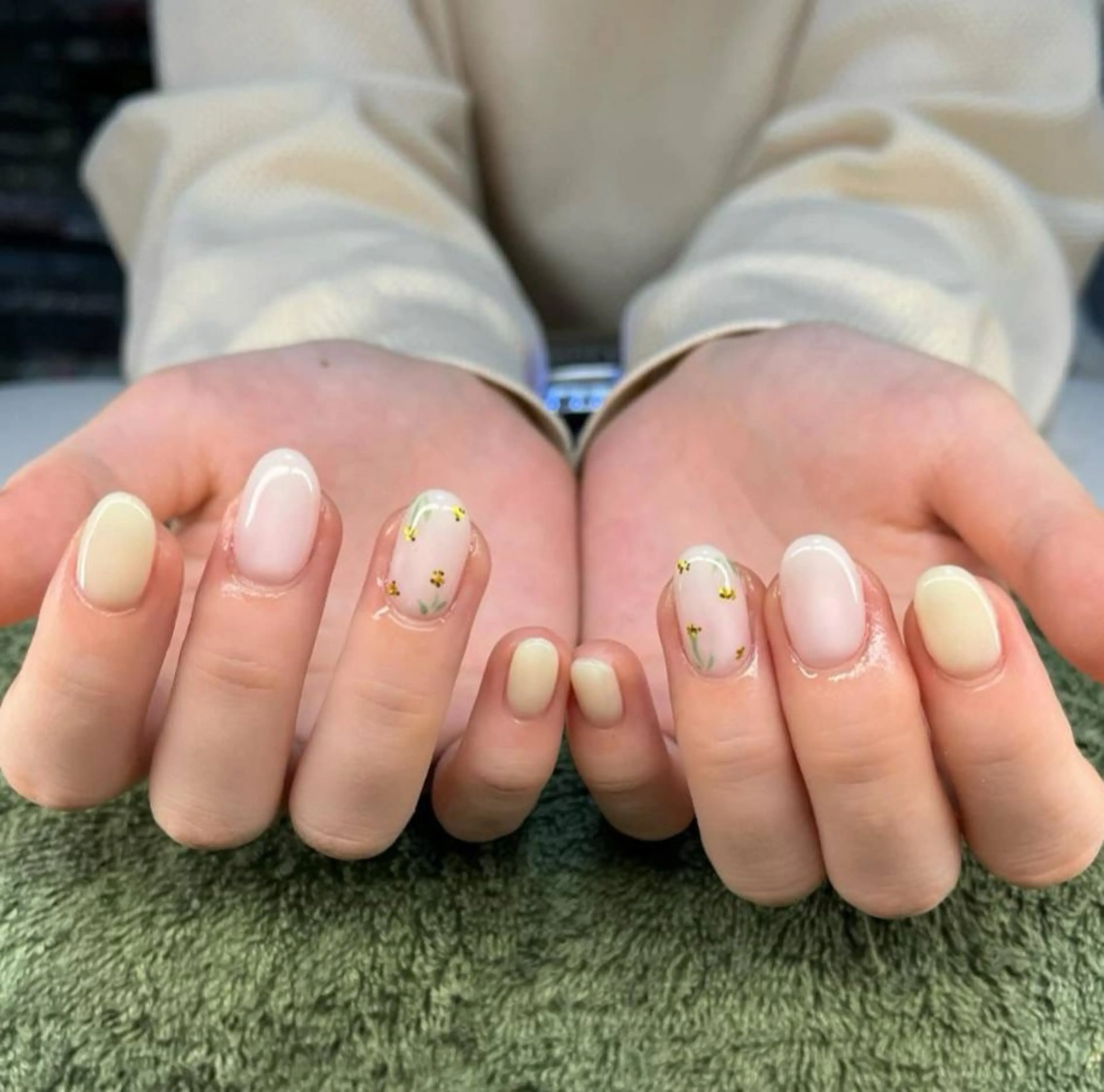 ネイル ハンドネイル フットネイル MHR nailのネイルデザイン