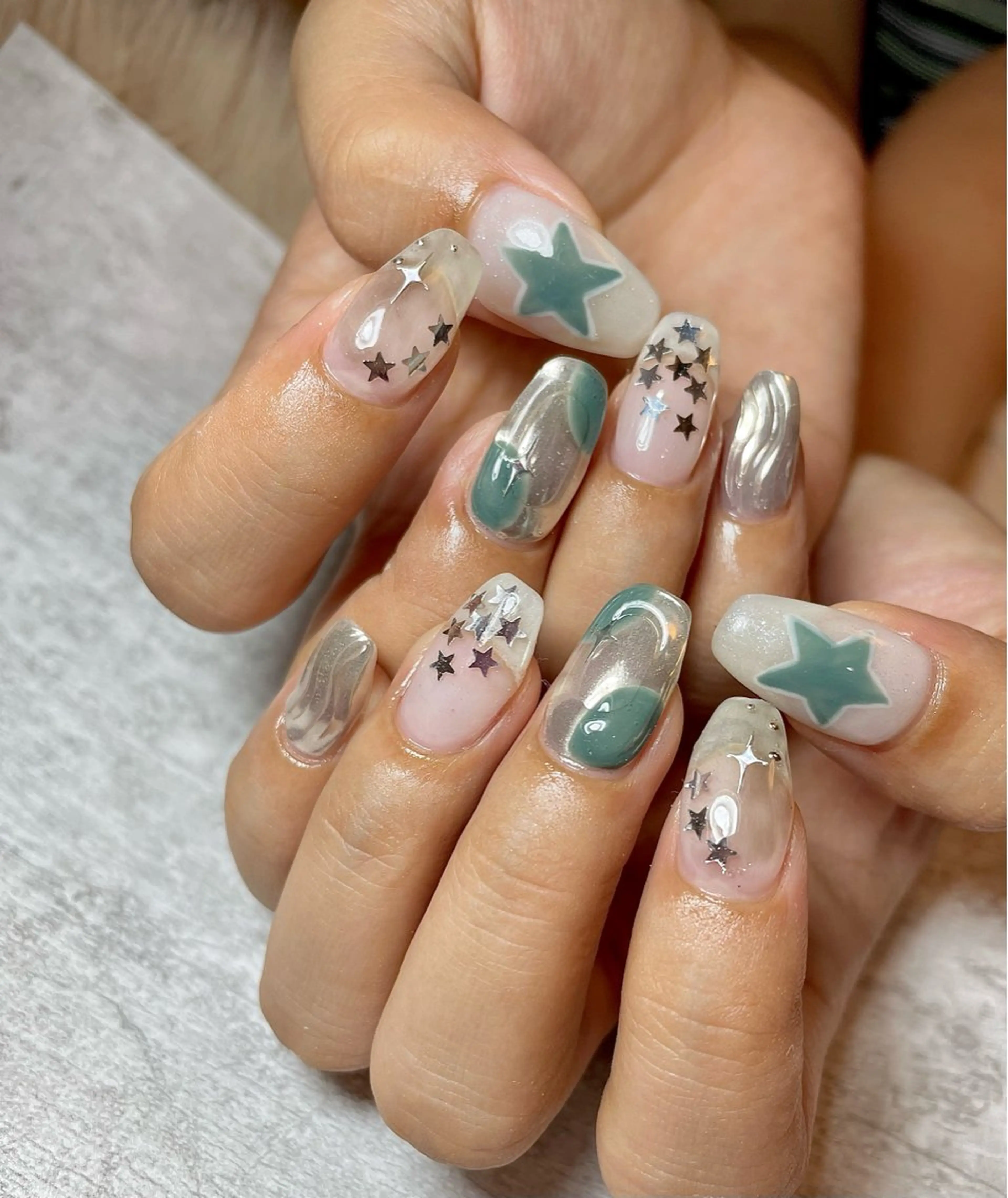 ネイル 持ち込み ニュアンスネイル nana .のネイルデザイン