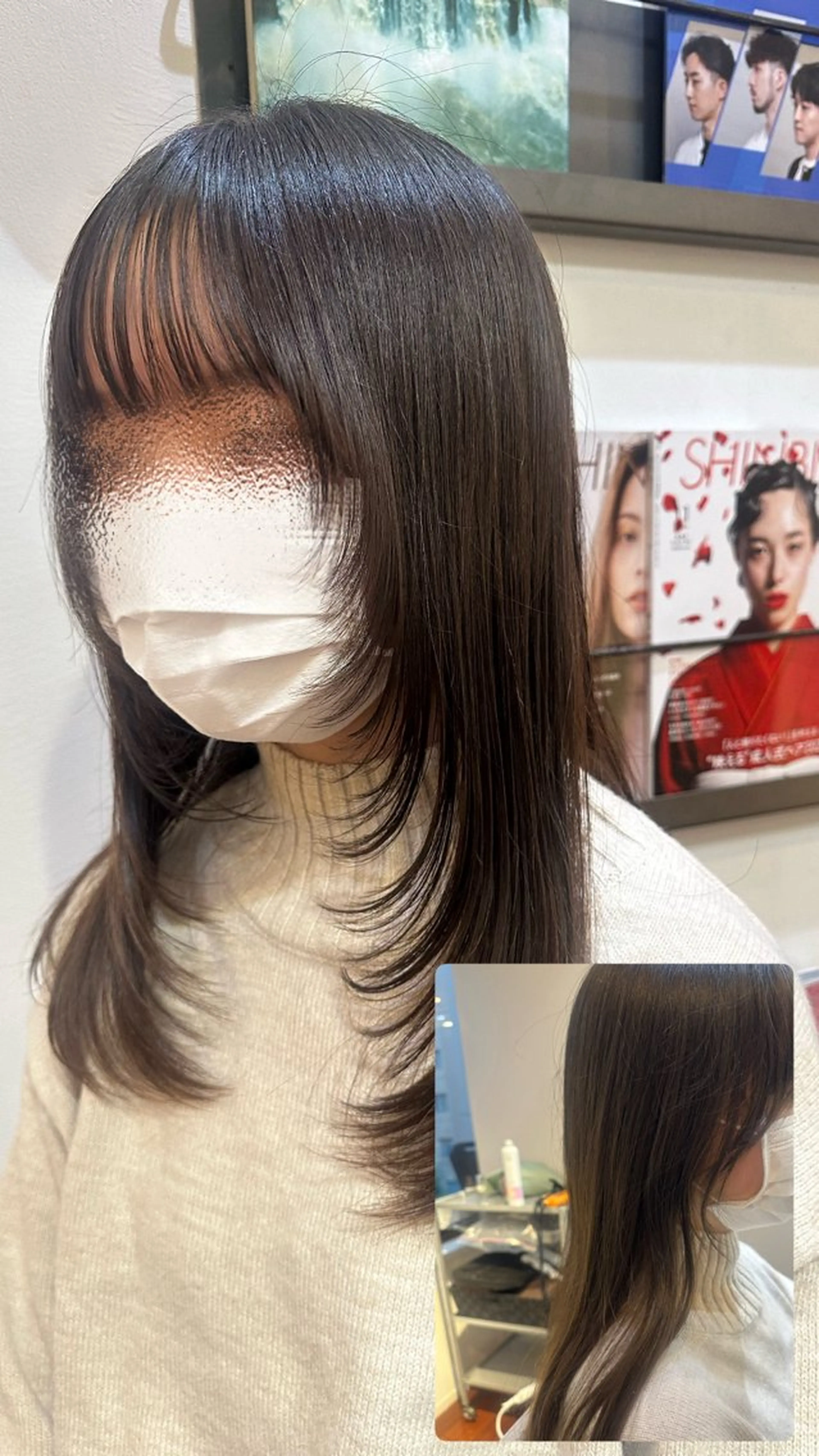セミロング レイヤーカット momo 札幌美容師のヘアスタイル