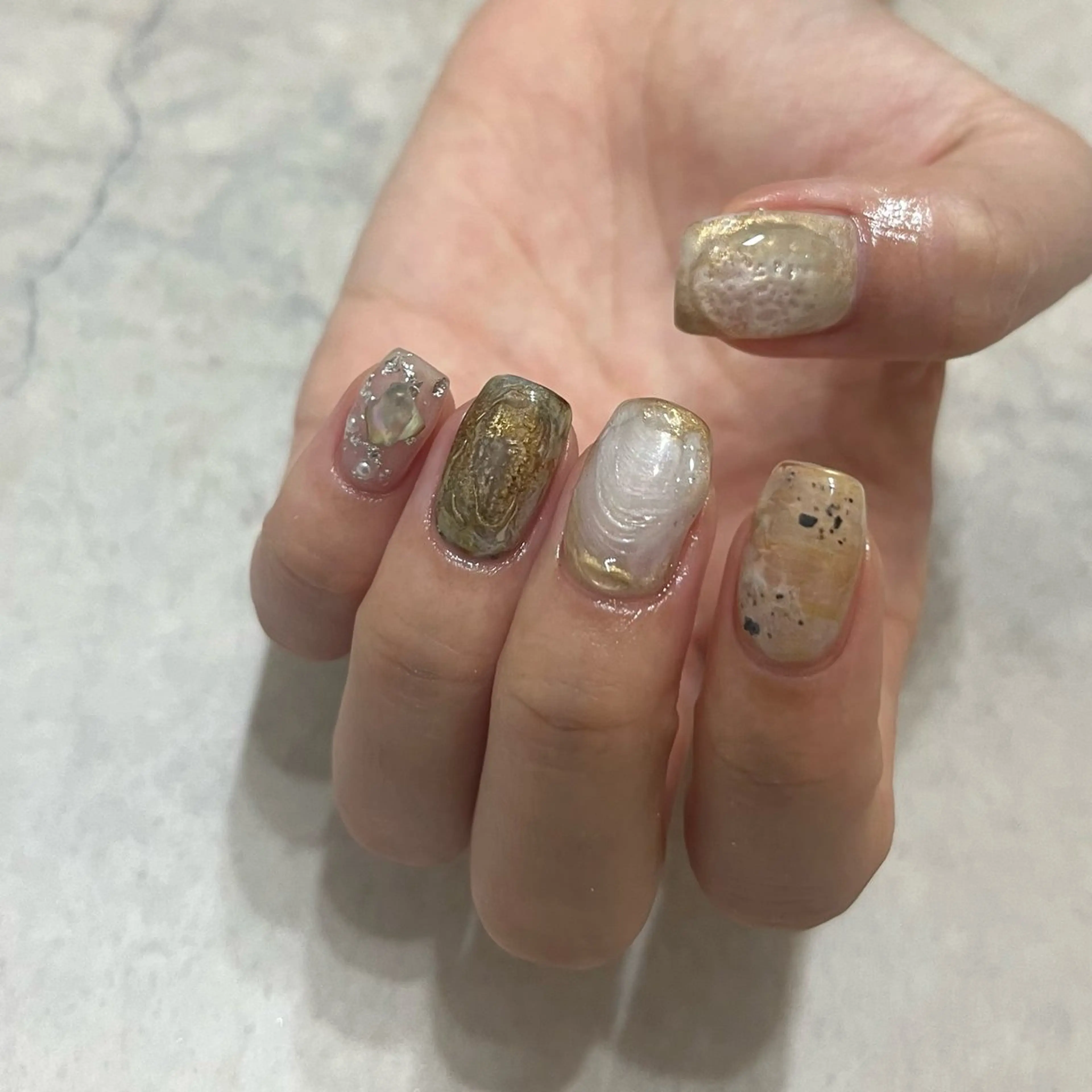 ネイル グリーン ハンドネイル vegh. nail／阿波座のネイルデザイン