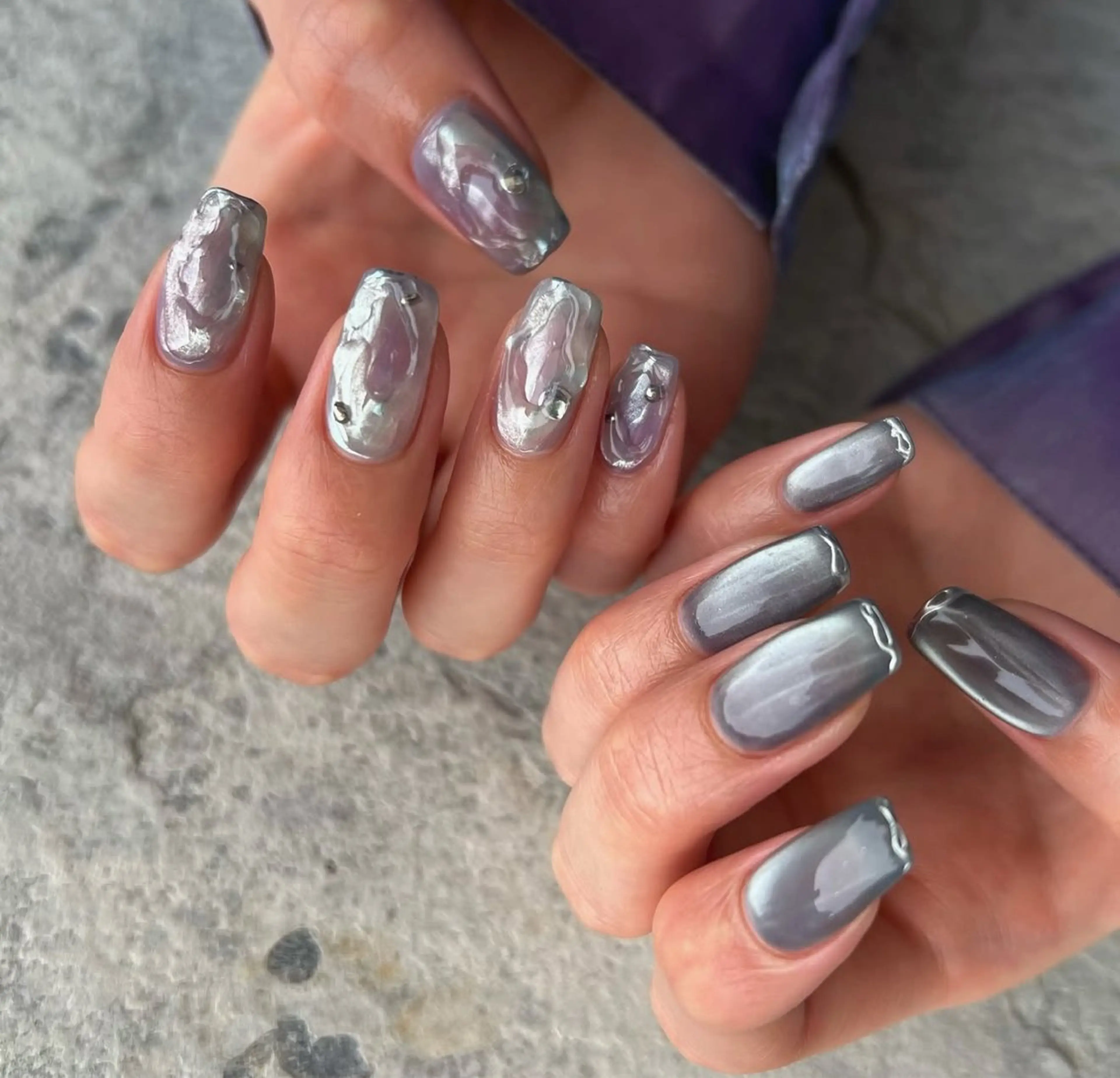 ネイル Salondevi2 isanaのネイルデザイン