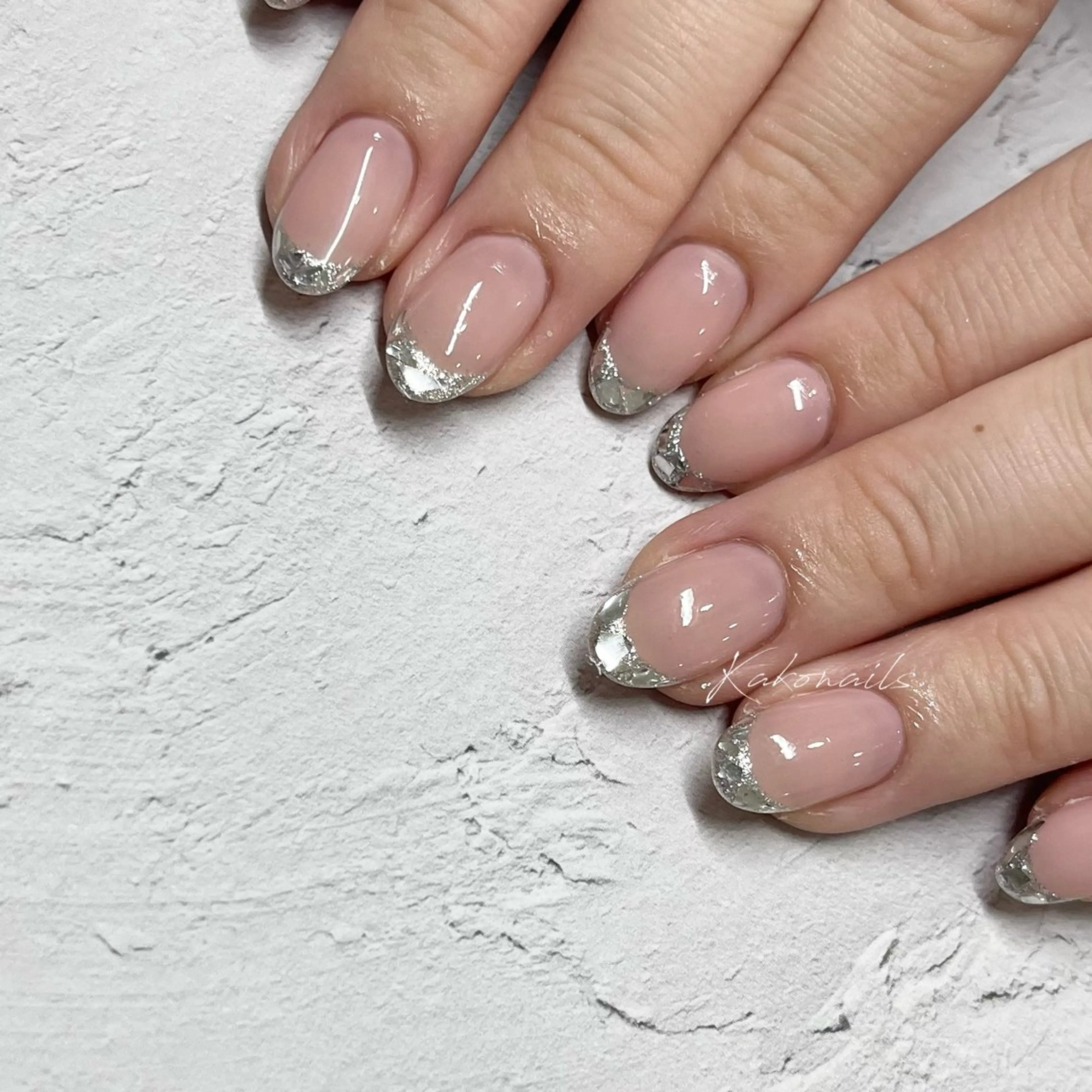 ネイル フレンチネイル ガラスフレンチ ハンドネイル フットネイル KAKO momo京橋のネイルデザイン