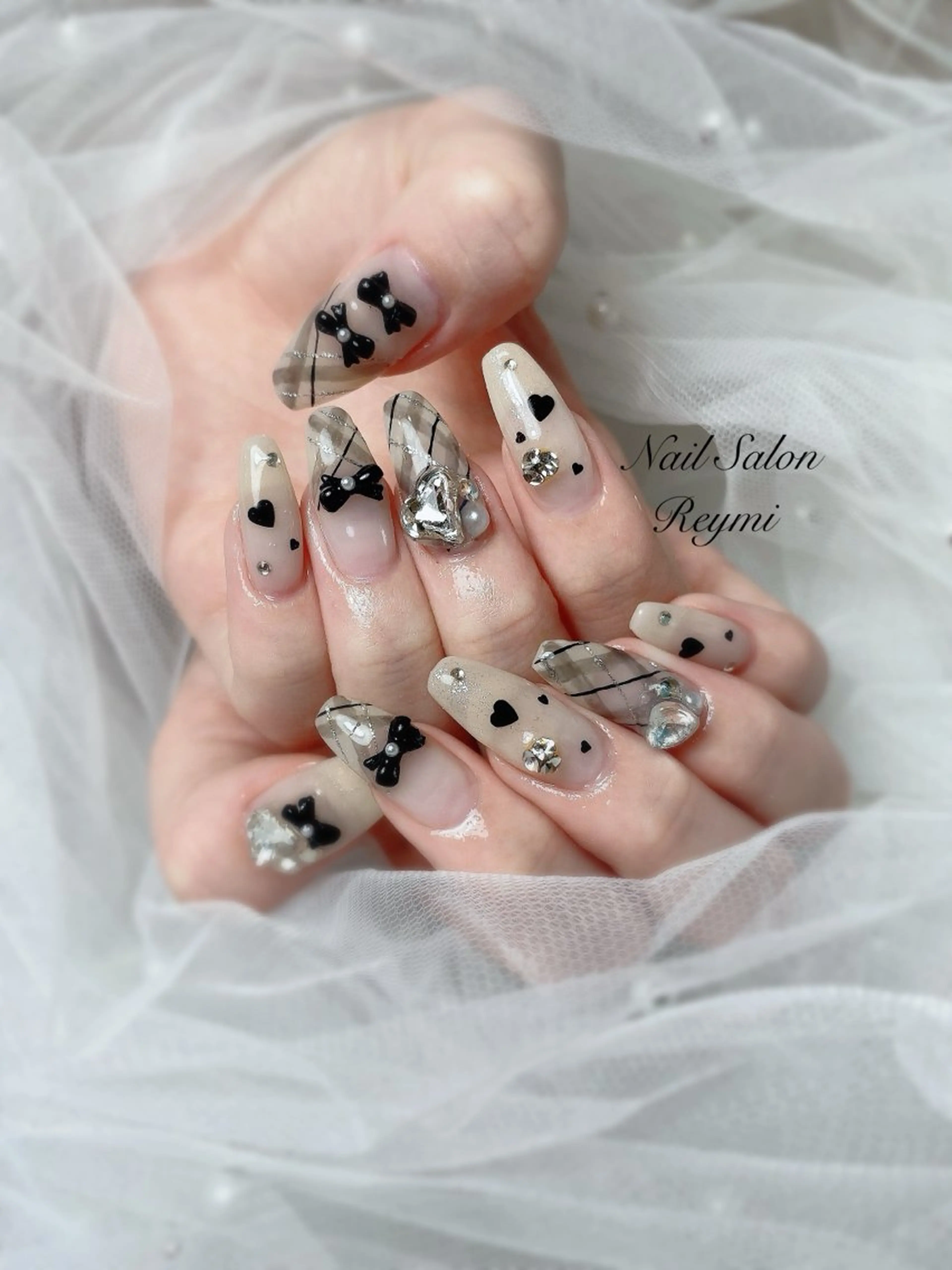 ネイル 佐藤 帆乃香のネイルデザイン