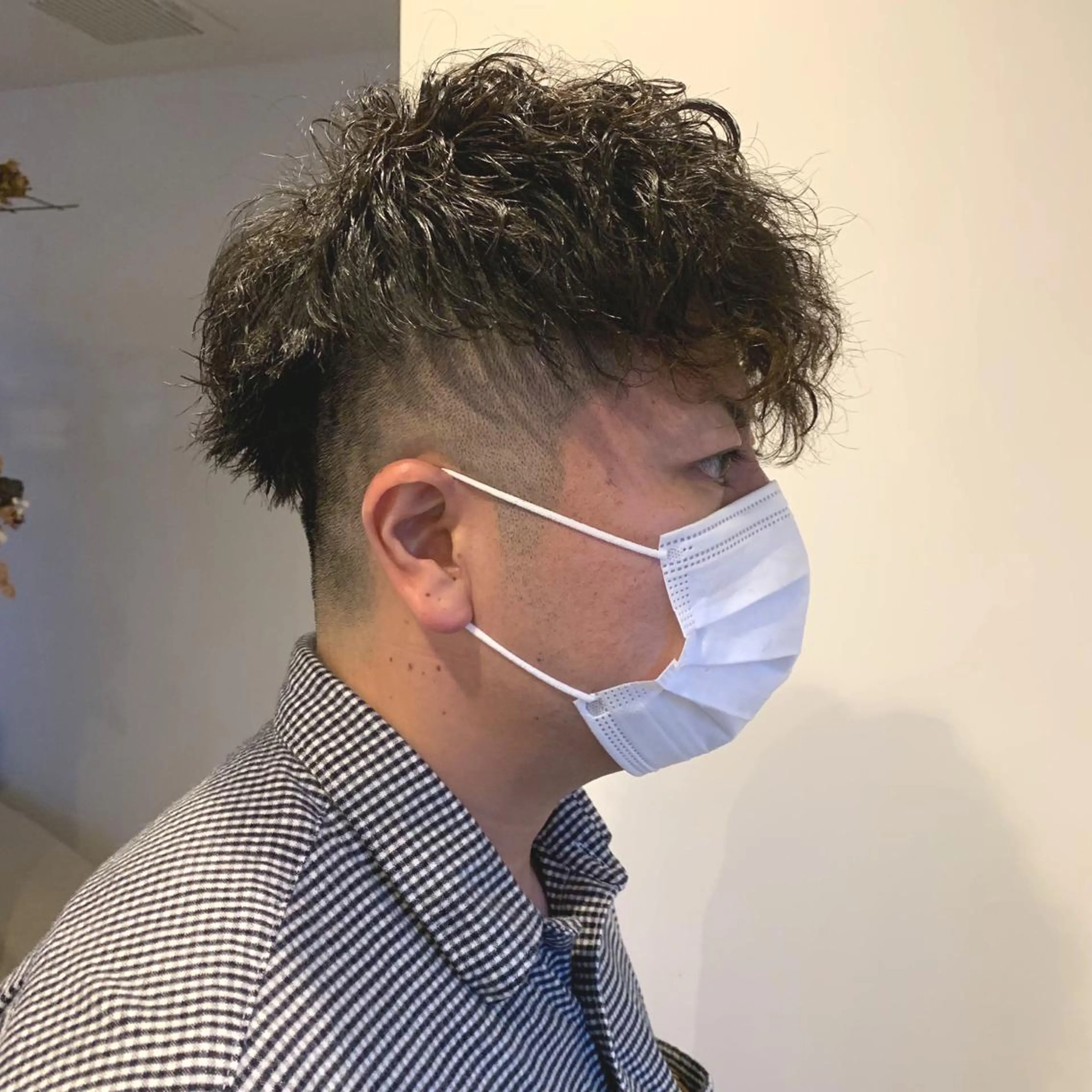 メンズ カット パーマ 綿貫 美雪のヘアスタイル