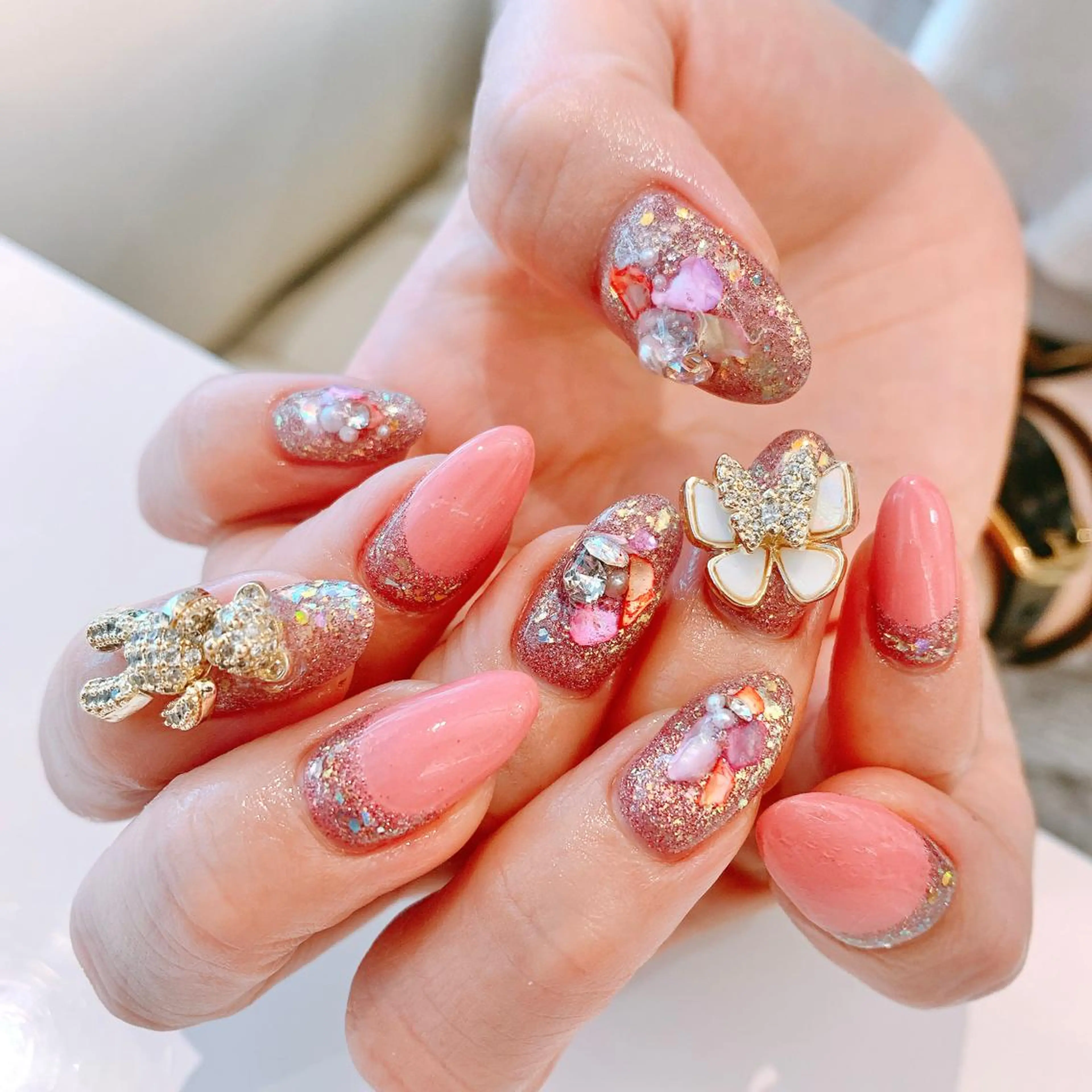 ネイル アートネイル 長さ出し ジェルネイル グリーン マグネットネイル ONIKA Nail 表参道A4徒歩3分のネイルデザイン