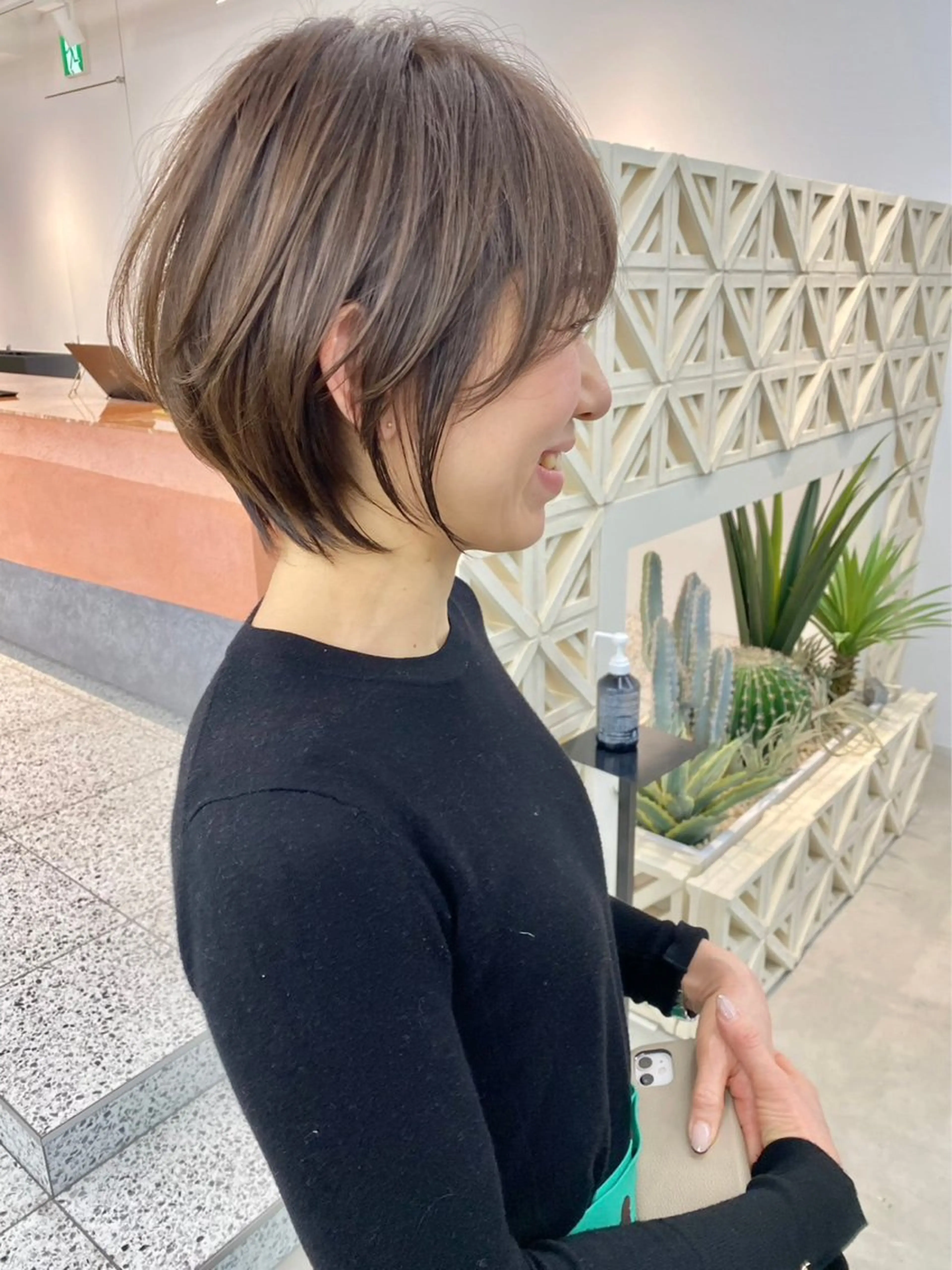 ショート ショートボブ ボブ ショートヘア レイヤーボブ/名駅/ くびれボブ/縮毛矯正のヘアスタイル