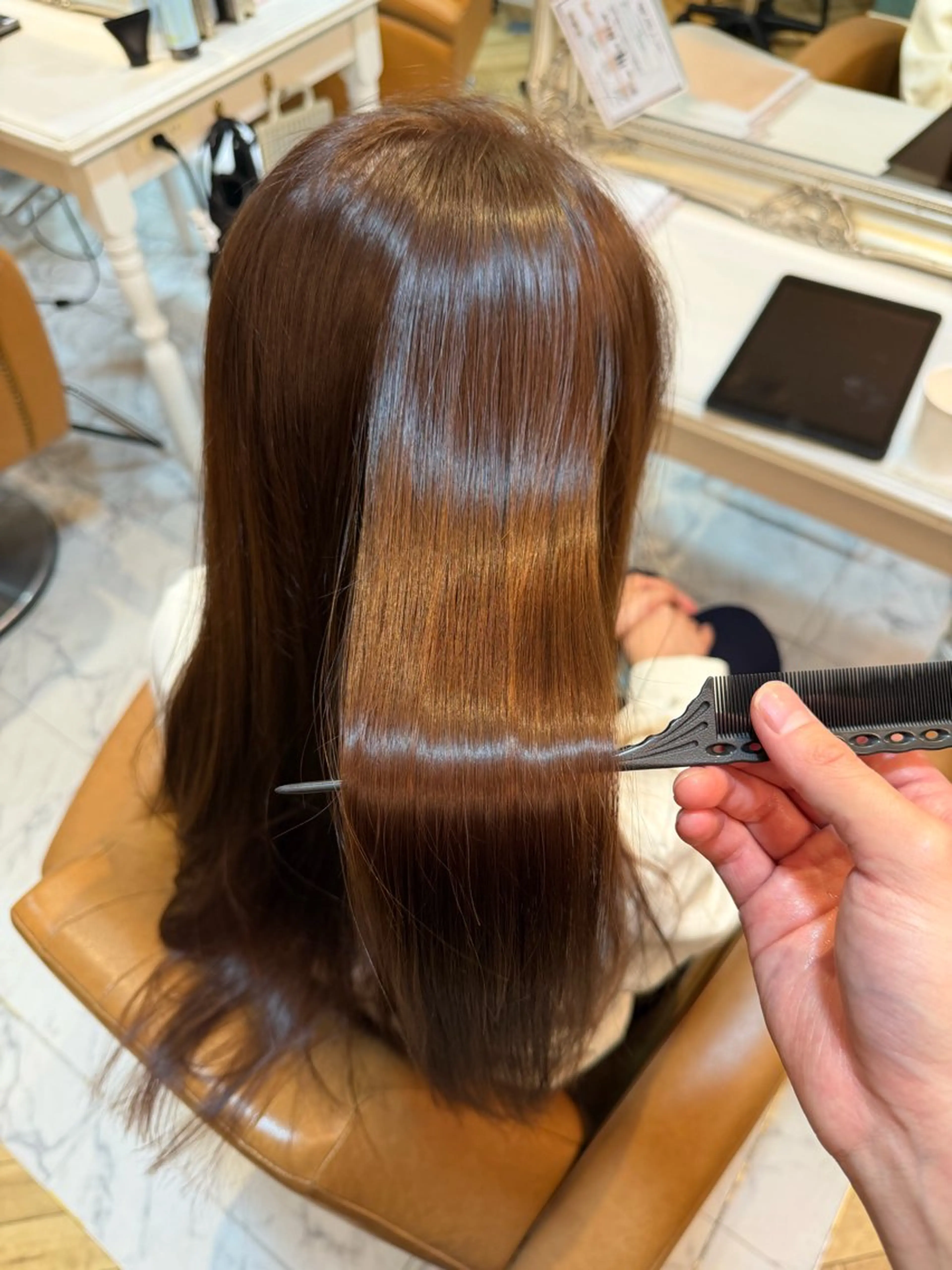 ロング 髪質改善 韓国風ヘア レイヤーカット 縮毛矯正 酸性ストレート るい/艶カラー/美髪 縮毛矯正/白髪染めのヘアスタイル