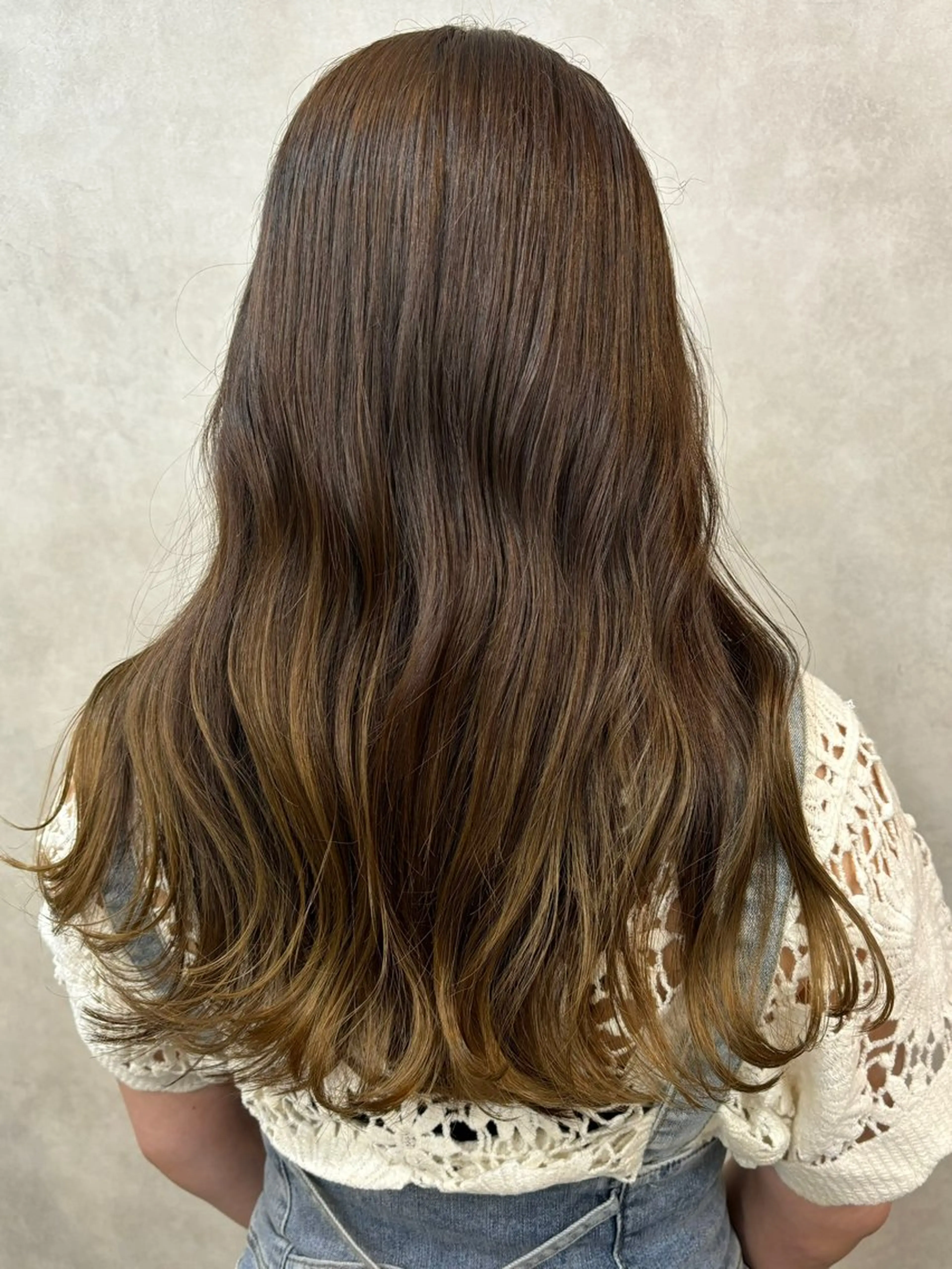 ロング カラー 【aini天王寺】 𝐚𝐢𝐫𝐢✂︎のヘアスタイル