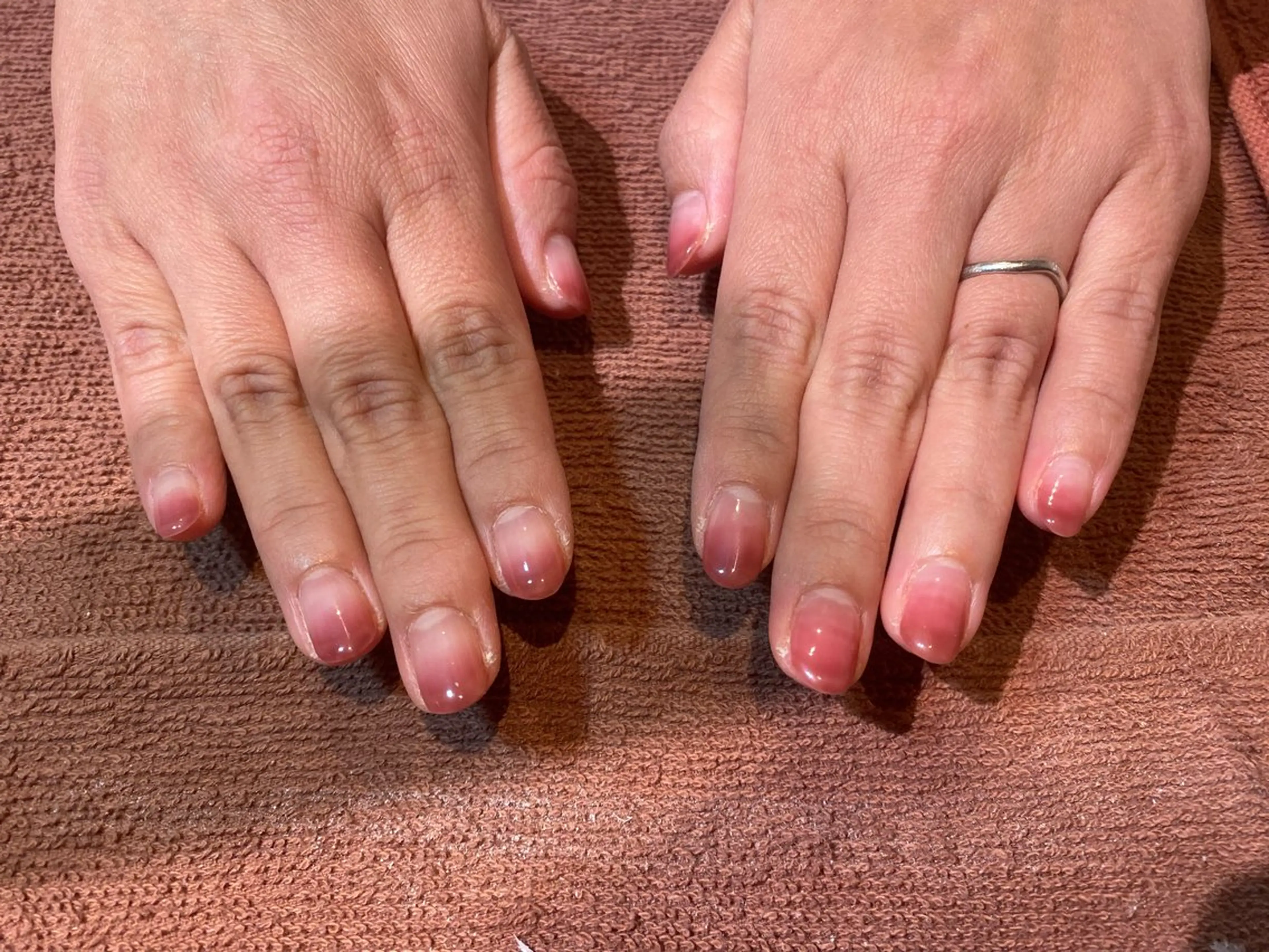 ネイル グラデーション ピンク 春ネイル ネイル サヴォイ ❁⃘*.ﾟSAYAのネイルデザイン