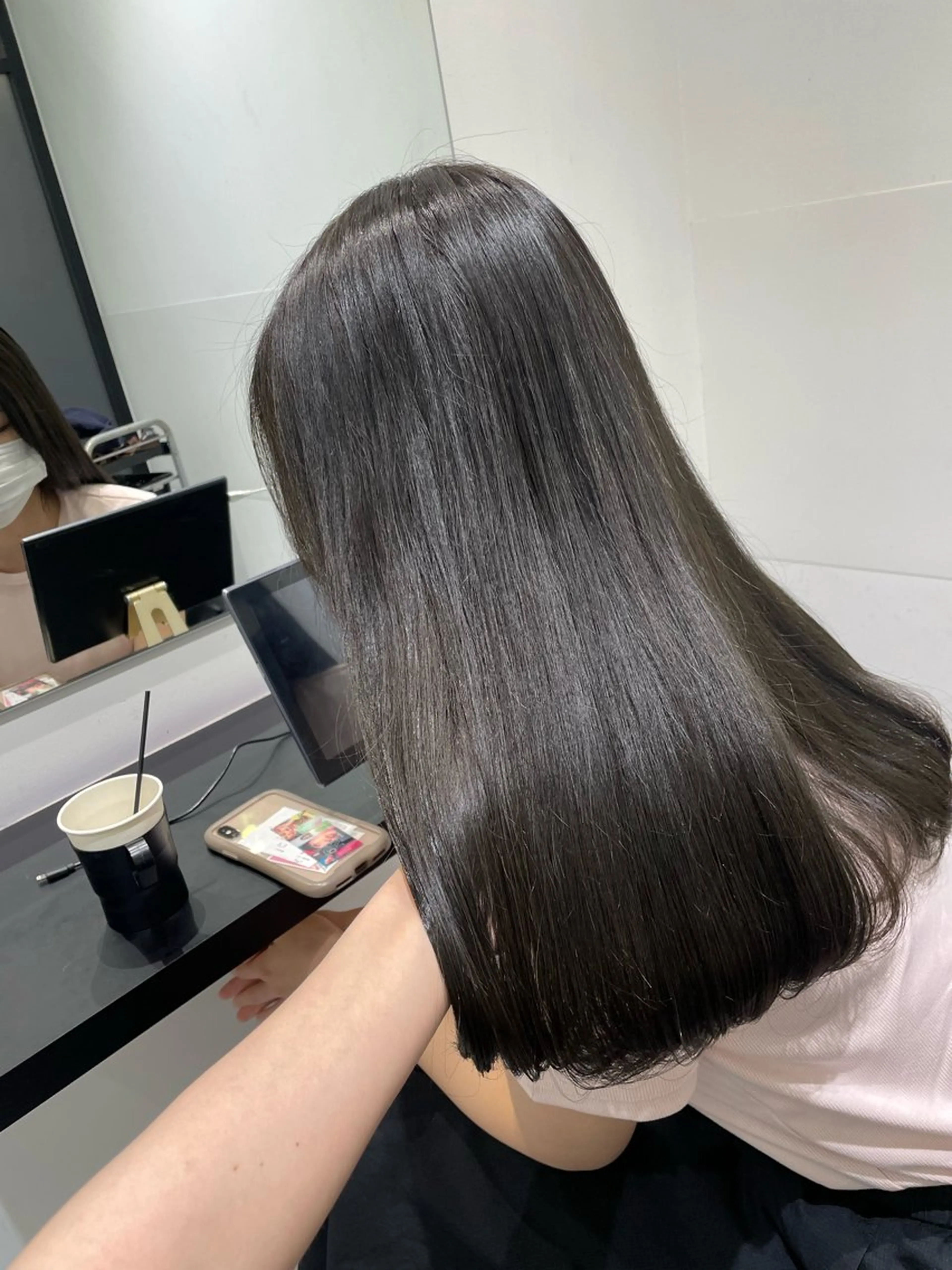 セミロング 【美容室が苦手な方 専問美容室】MIHOのヘアスタイル